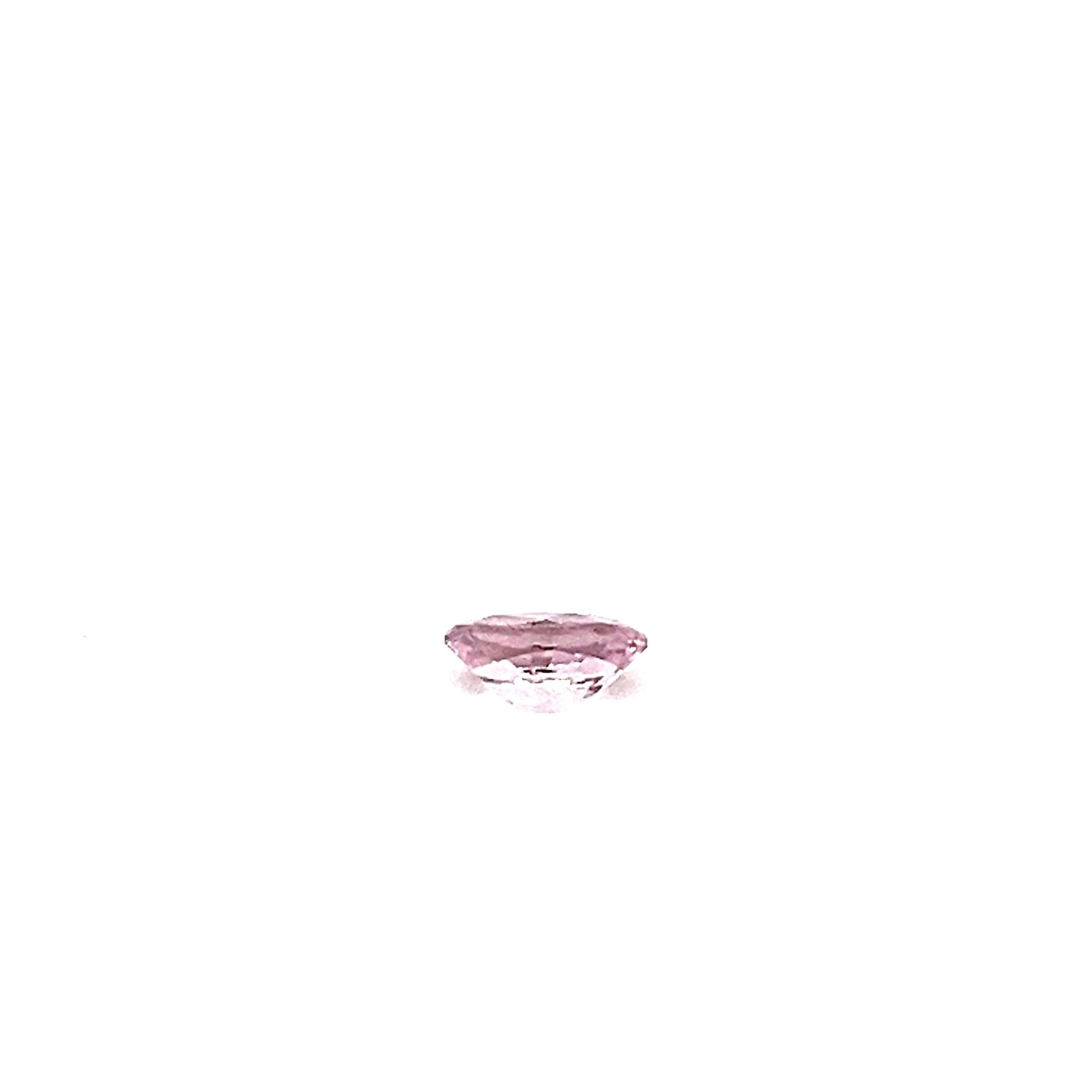 Morganite rosa naturale sfaccettata taglio ovale 6x4mm Gemma sfusa di grado AAA Morganite in vendita 1