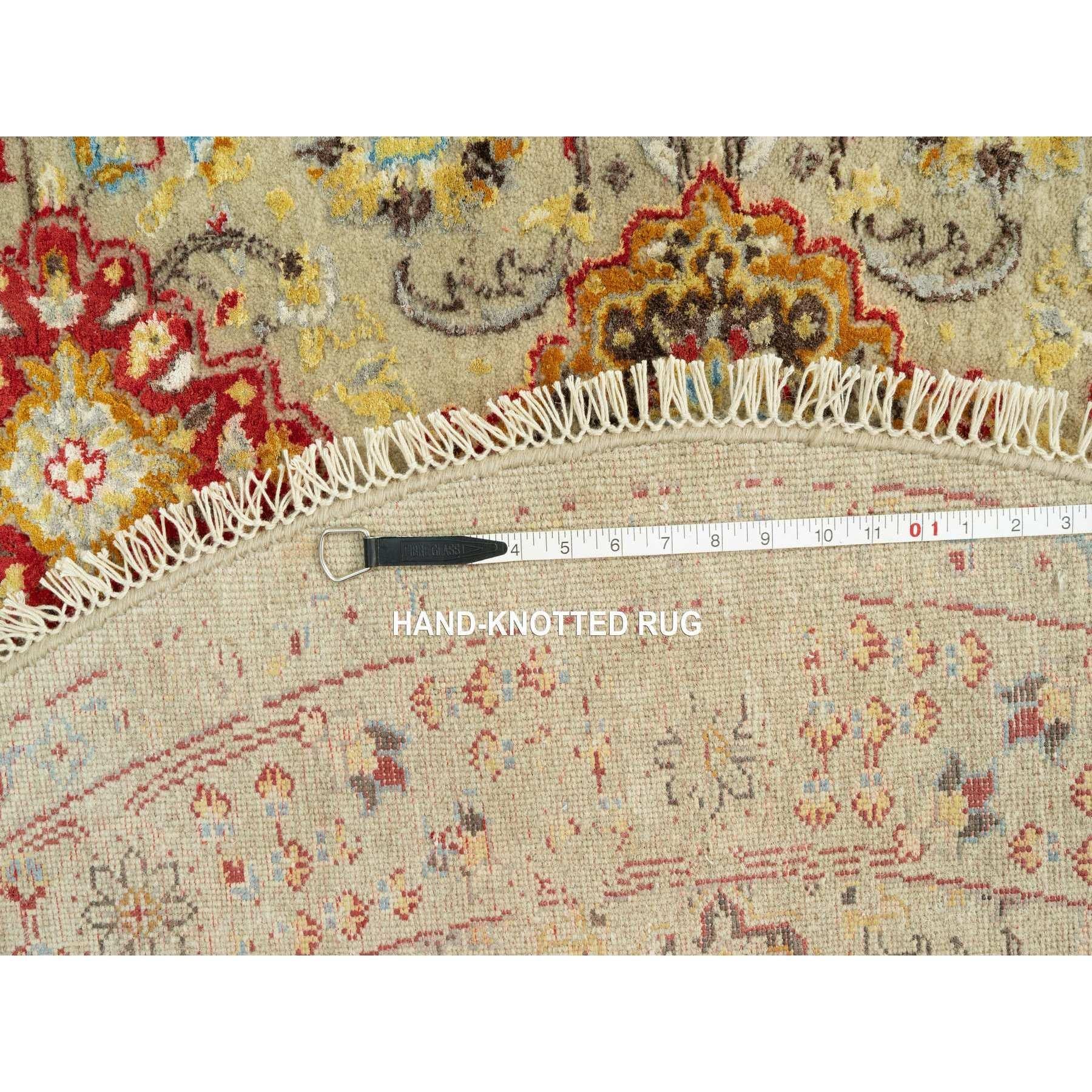 6'x6' Beige The Sunset Rosettes with Soft Colors Hand Knotted Wool and Silk Roun For Sale 2