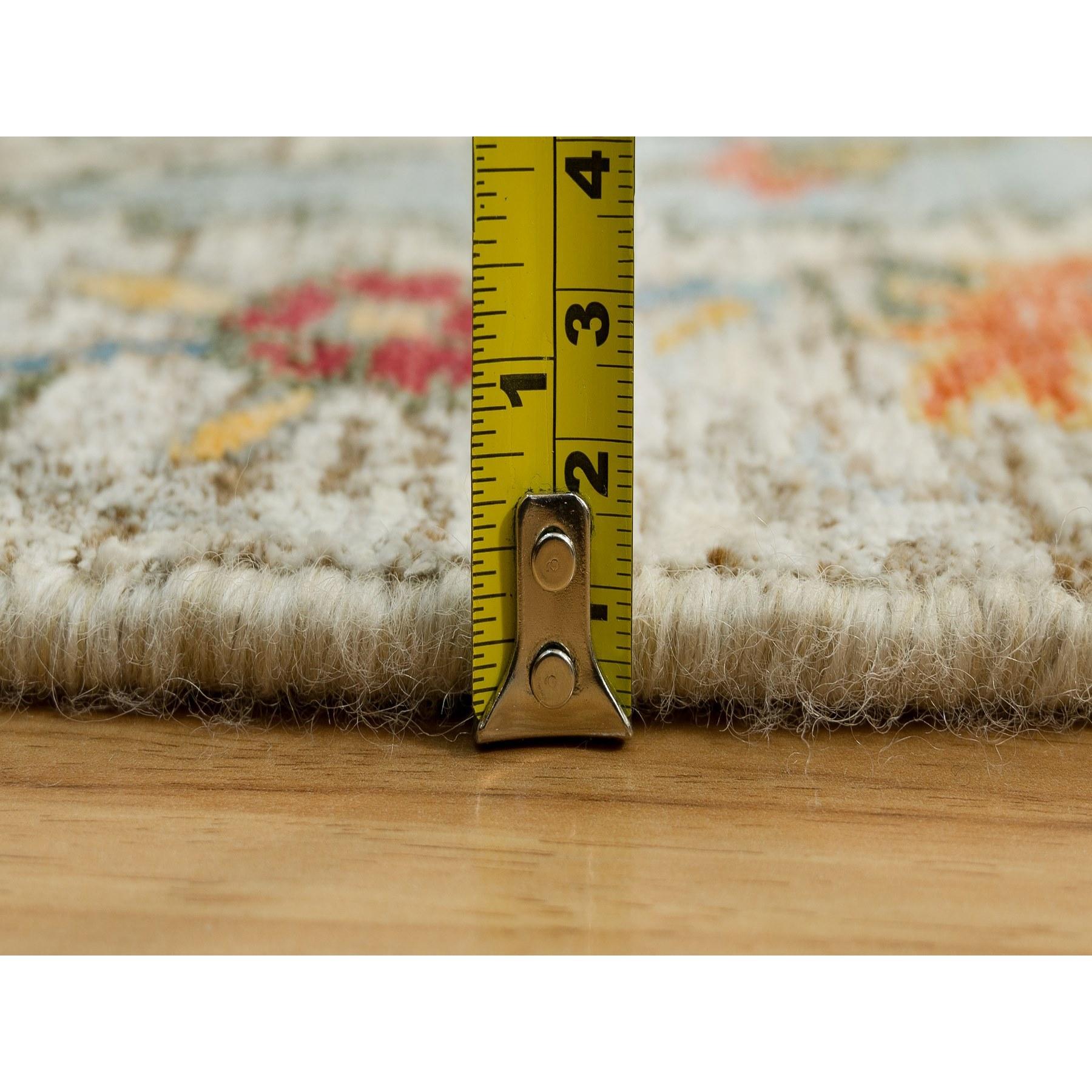 6'x6' Canvas Tan Seide und Wolle Sichel Hand geknotet Blatt Design Runde Teppich (21. Jahrhundert und zeitgenössisch) im Angebot