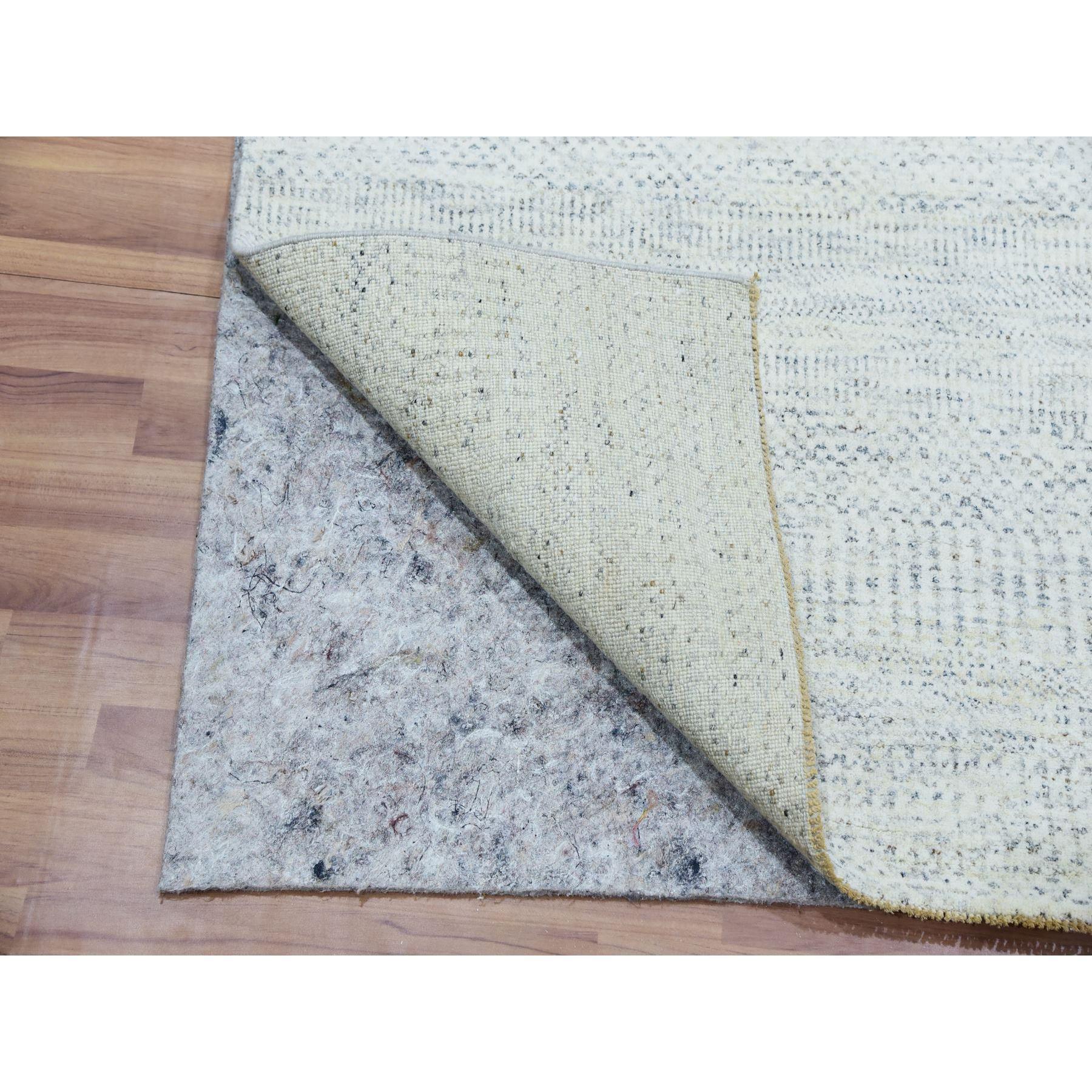 Moderne 6'x6' Tapis carré en laine grise nouée à la main, moderne, ton sur ton, Grass Design en vente