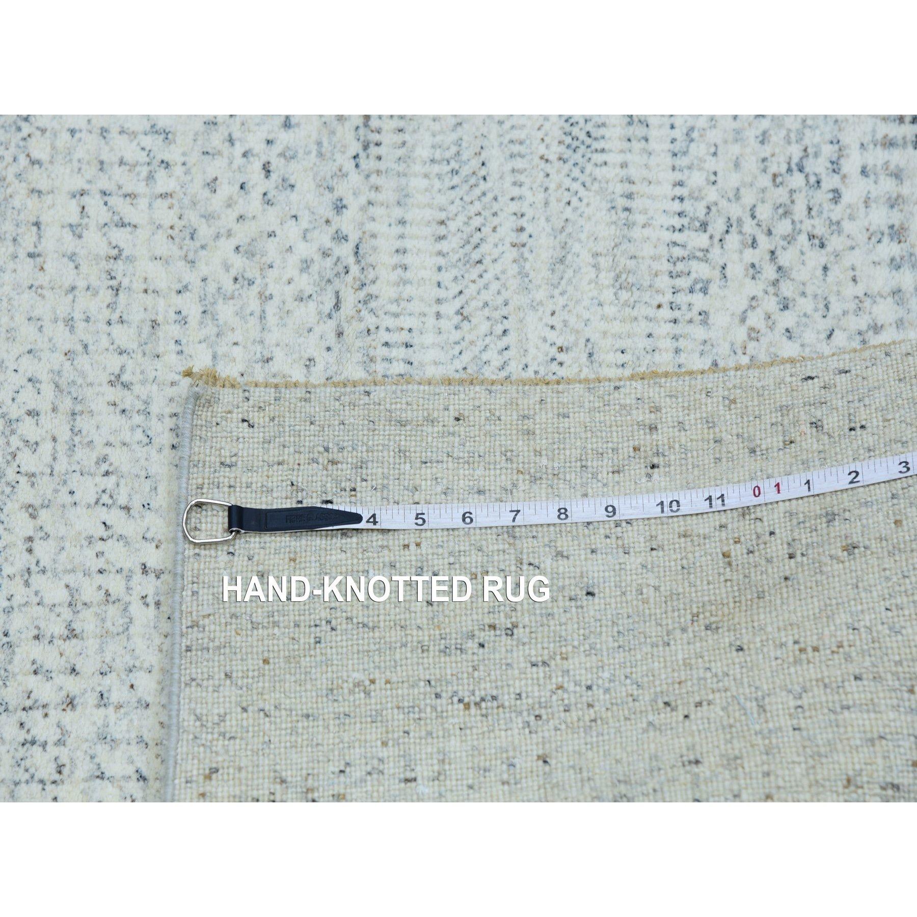 6'x6' Tapis carré en laine grise nouée à la main, moderne, ton sur ton, Grass Design Neuf - En vente à Carlstadt, NJ