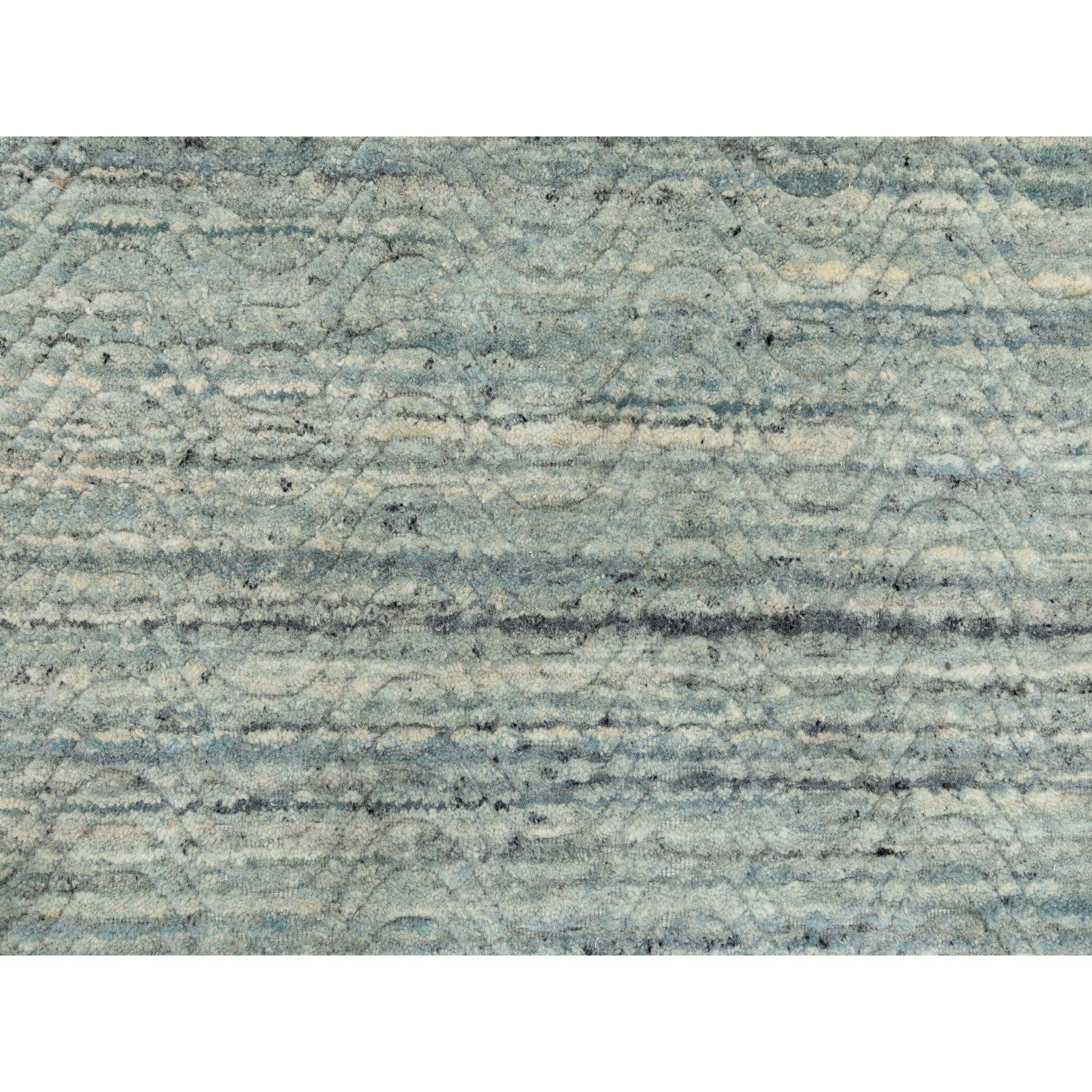 Annodato a mano Tappeto moderno in pura lana 6'x6' verde lavorato a mano con testo variegato e disegno rotondo in vendita