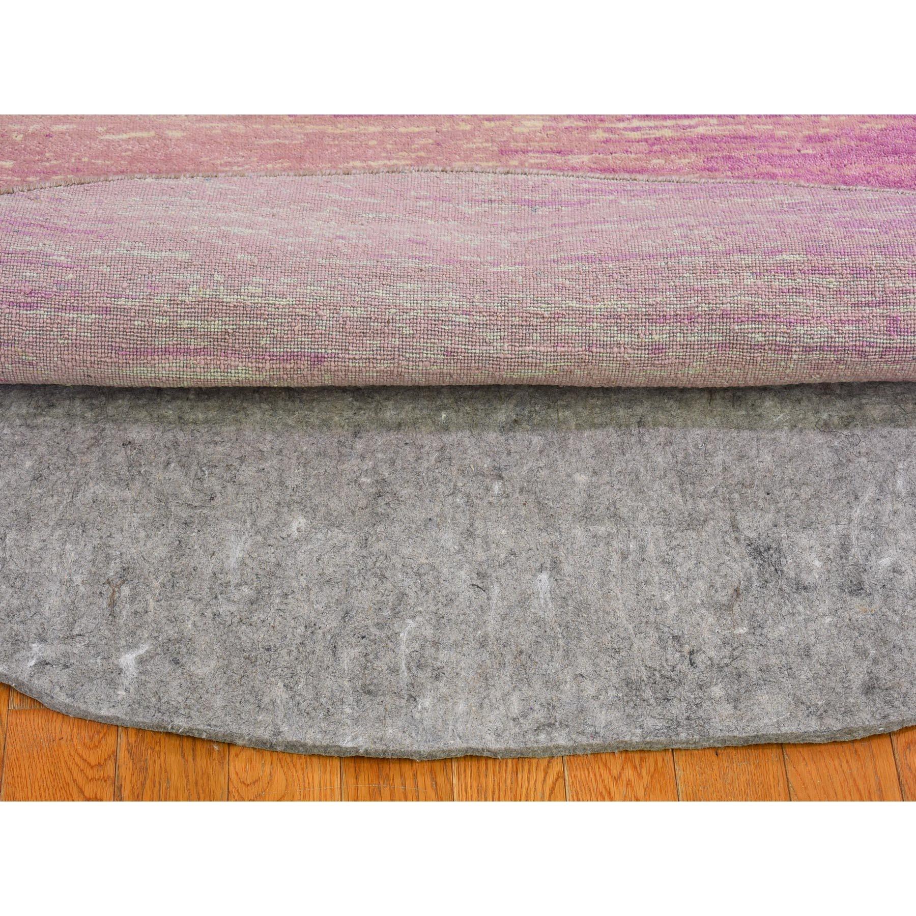 Indiano Tappeto rotondo 6'x6' rosa in pura lana con design/One spesso e soffice annodato a mano in vendita