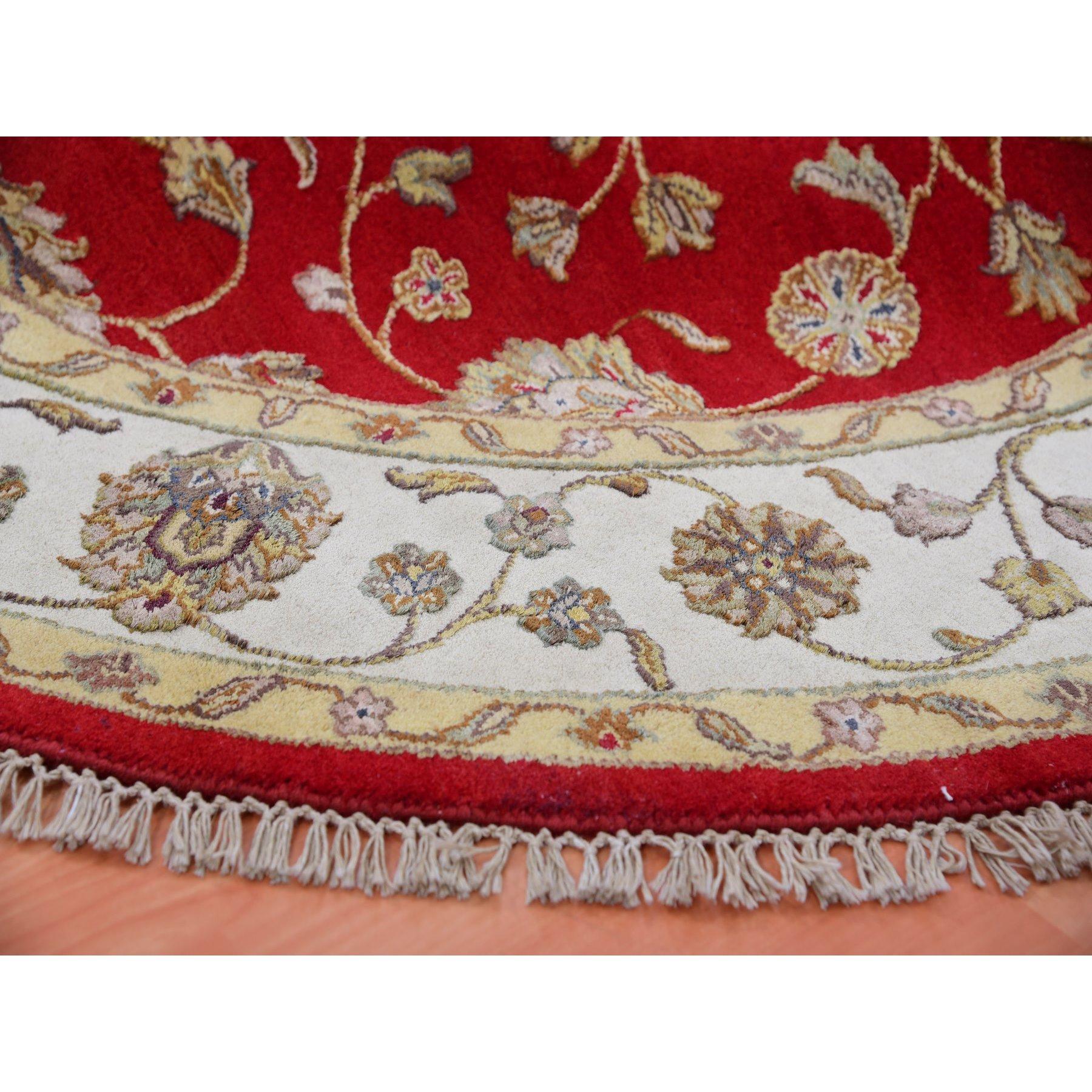 6'x6' Tapis rond en laine et soie rouge Rajasthan All Over Pattern noué à la main Neuf - En vente à Carlstadt, NJ