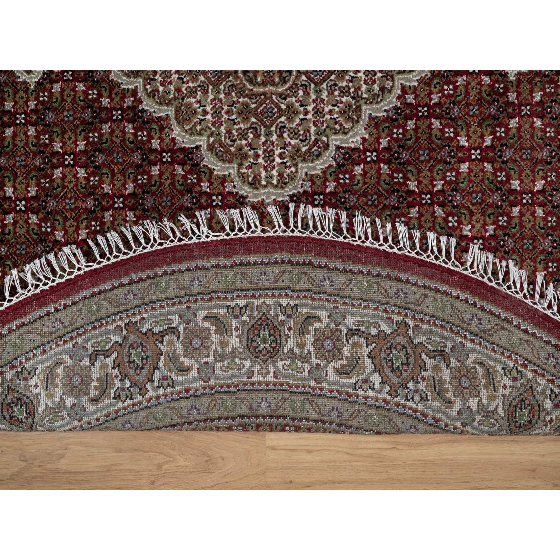Medieval 6'x6' Red Tabriz Mahi with Fish Design Pure Wool Hand Knotted Round Rug For Sale