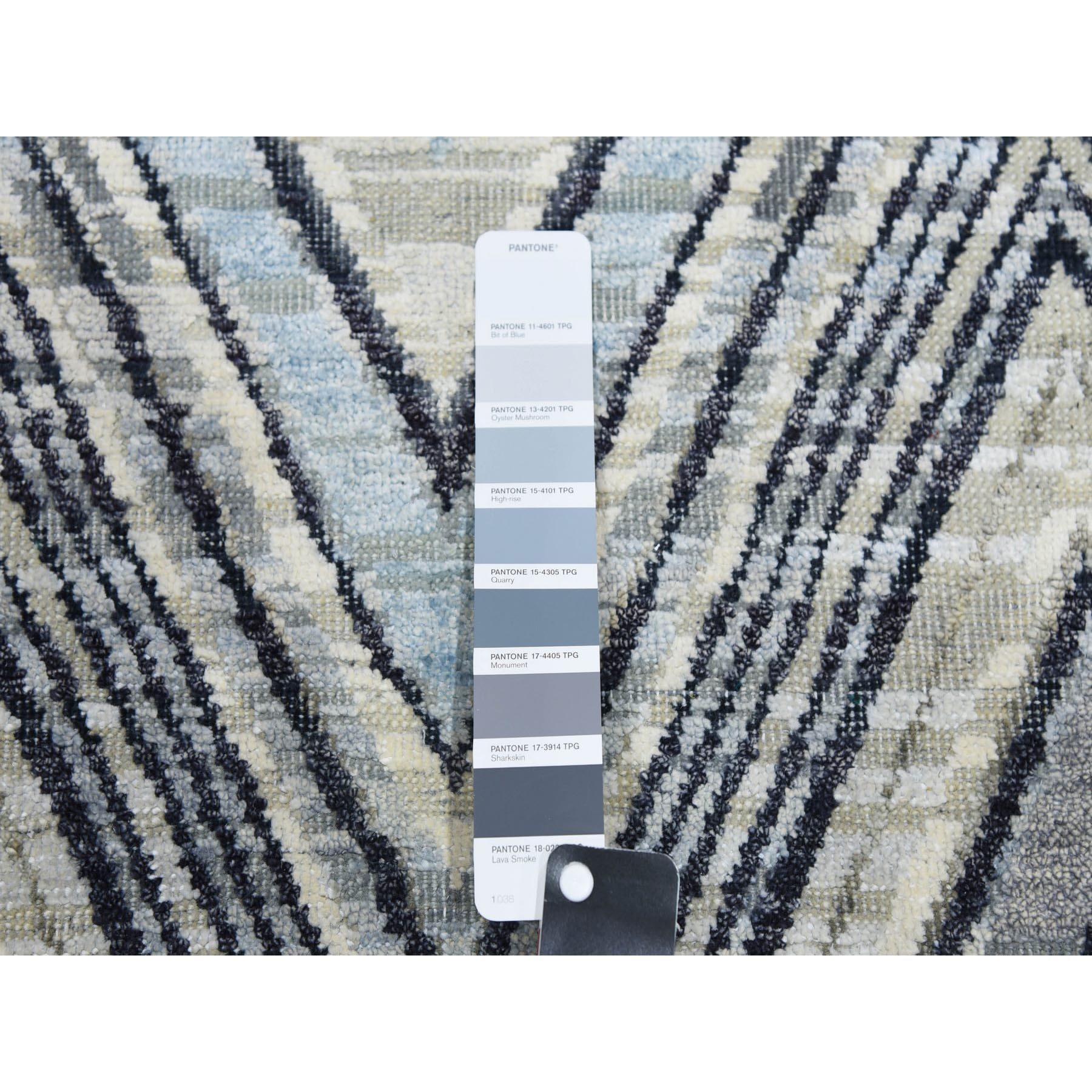 Indiano Tappeto rotondo Chevron Design Modern in Lana e Pura Seta Annodato a Mano 6'x6' in vendita