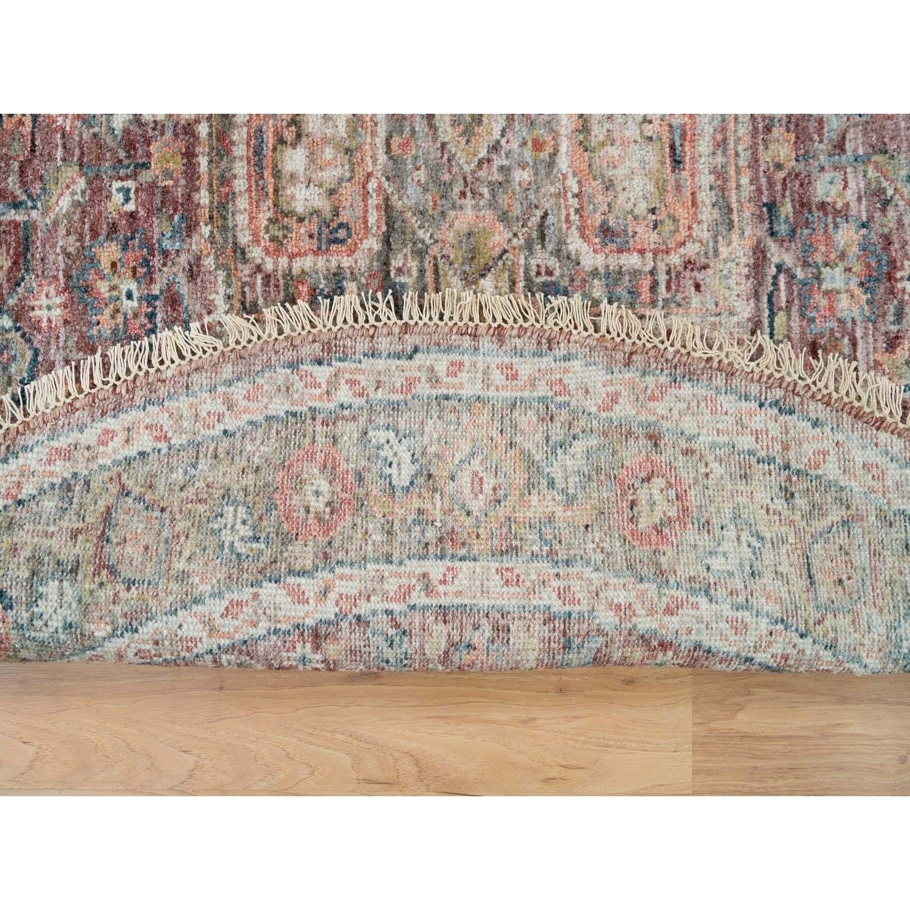 6'x6' Sangria Red Hand Knotted Pure Wool Heris Revival Round Oriental Rug (Indisch) im Angebot