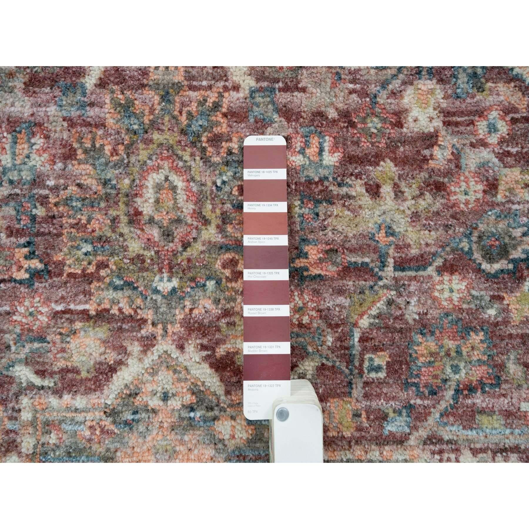 6'x6' Sangria Red Hand Knotted Pure Wool Heris Revival Round Oriental Rug (Handgeknüpft) im Angebot