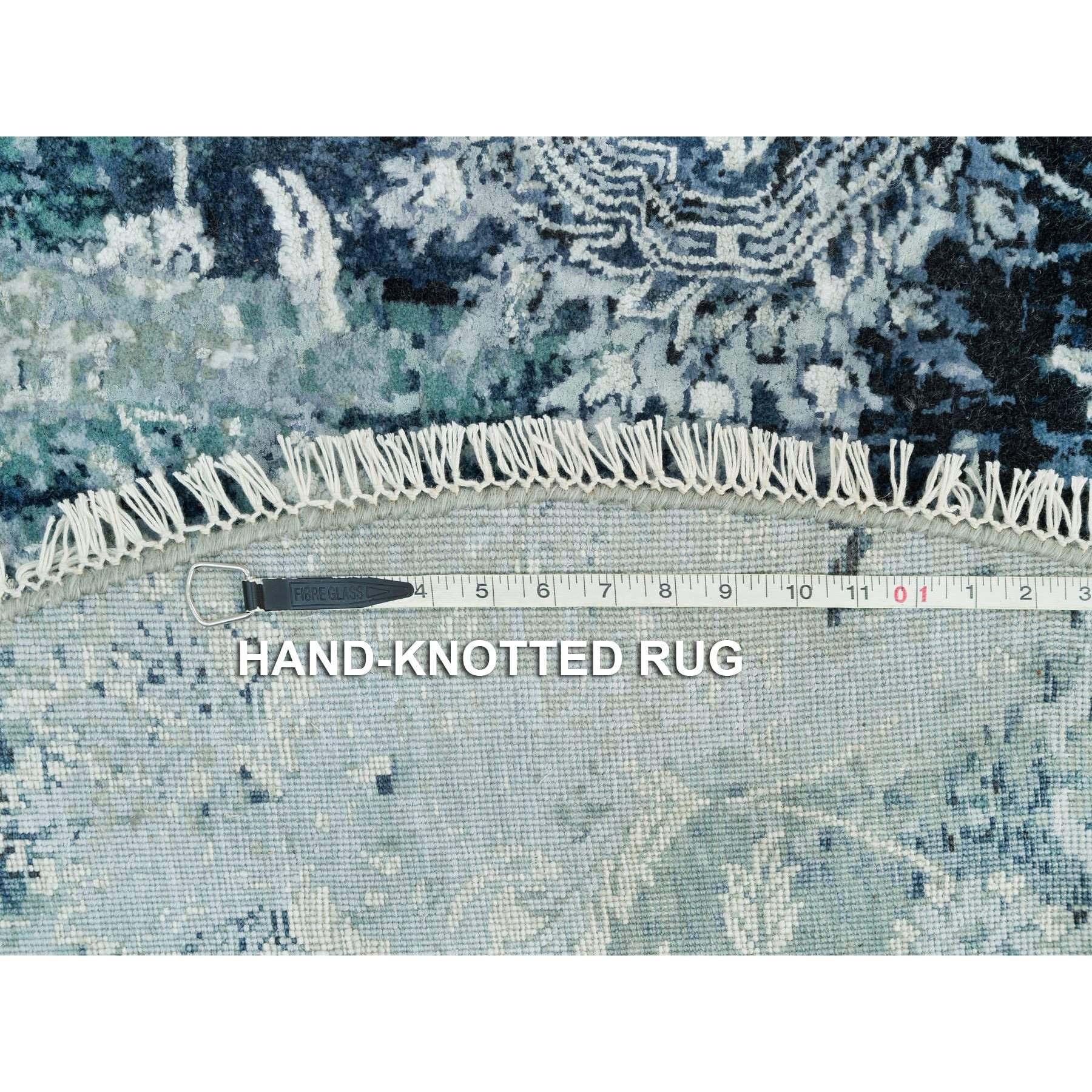 Alfombra redonda anudada a mano de lana y seda azul zafiro borrado zoroastriano 6'x6 Seda en venta