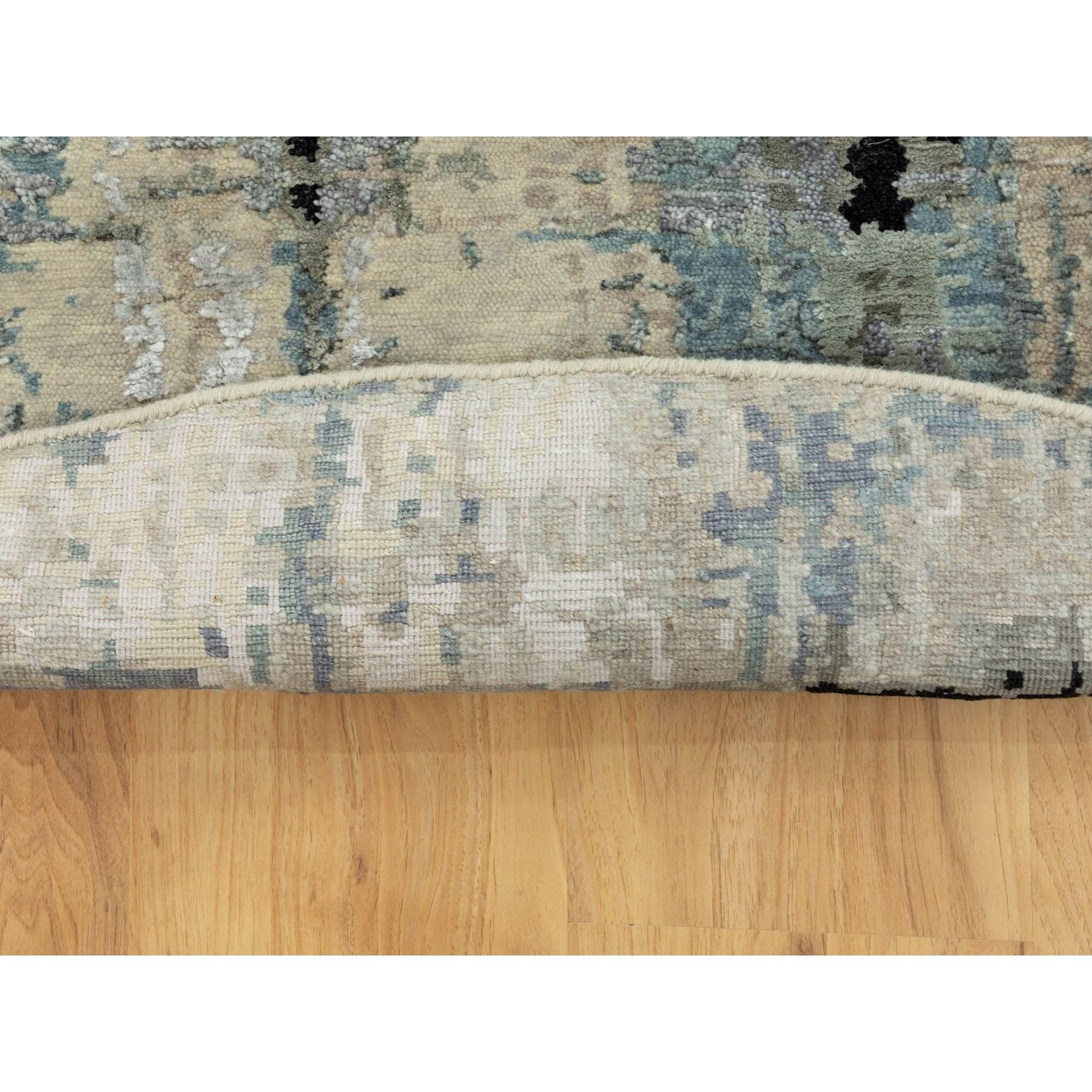 Indian 6'x6' Silver Blue Wool & Silk Modern Abstract Design Hand Knotted Rug For Sale