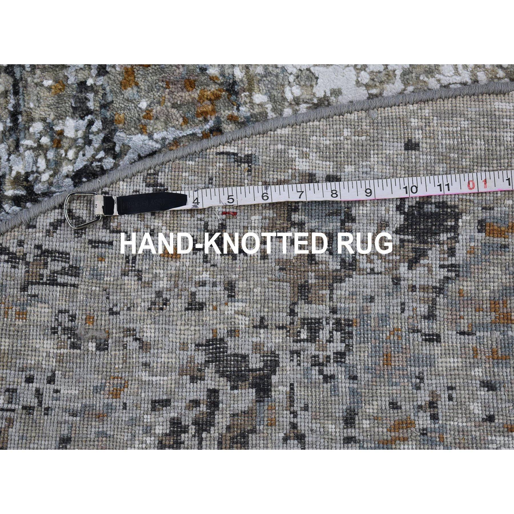 Laine 6'x6' Wool Denser Weave Persian Knot with Abstract Design Round Rug en vente