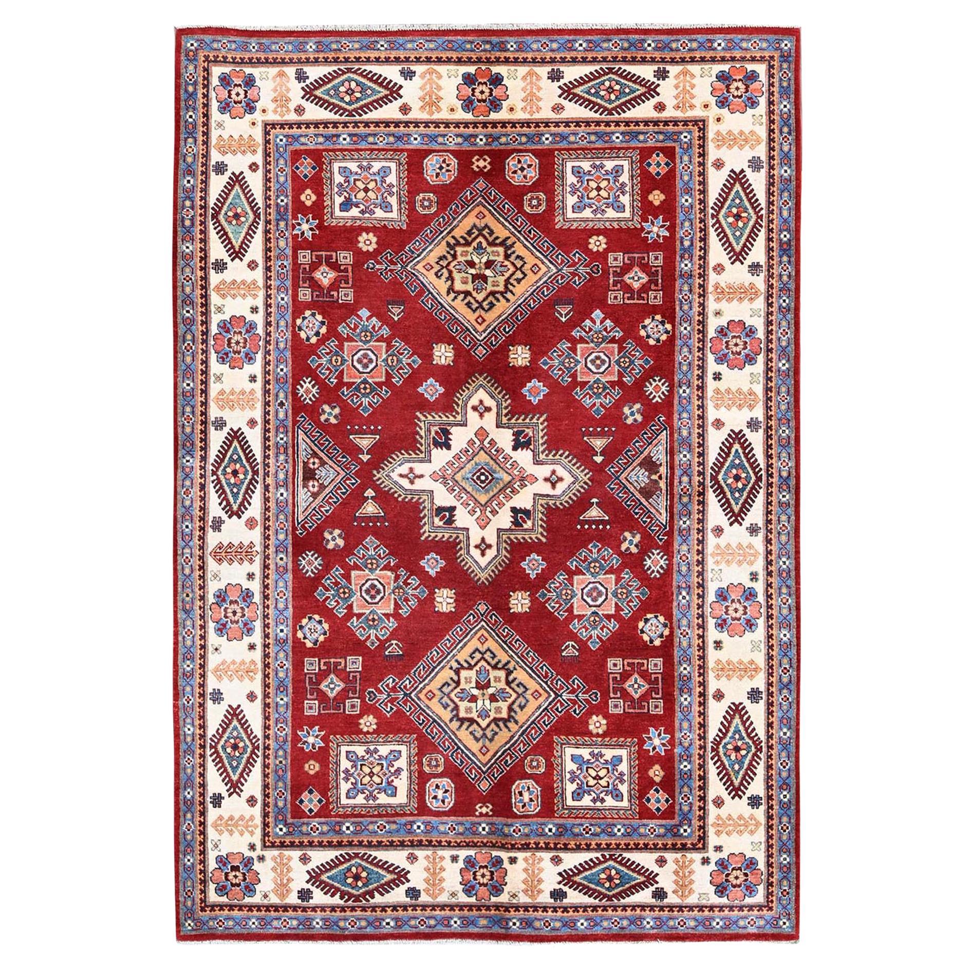6'x8'10" Roter afghanischer Kazak-Teppich mit geometrischem Muster, handgeknüpft aus reiner Wolle im Angebot