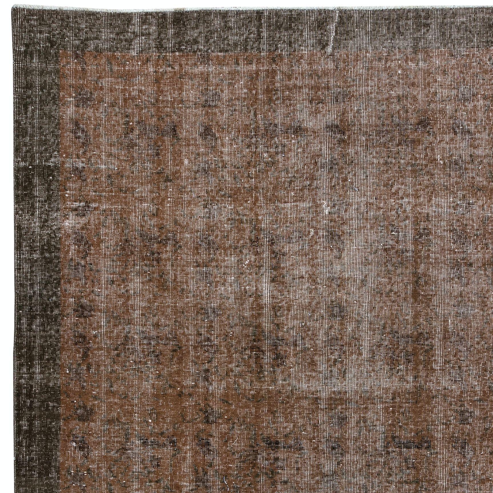 Modern 6x8.3 Ft Handmade Turkish Rug in Brown, Contemporary Wool and Cotton Carpet For Sale
