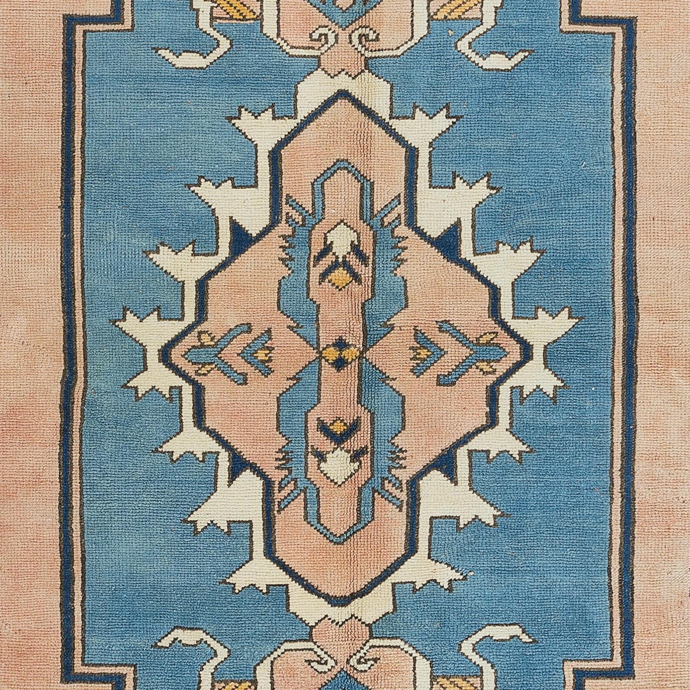 Alfombra contemporánea de Anatolia hecha a mano, de 6x8,4 pies, alfombra moderna con motivos geométricos Bohemio en venta