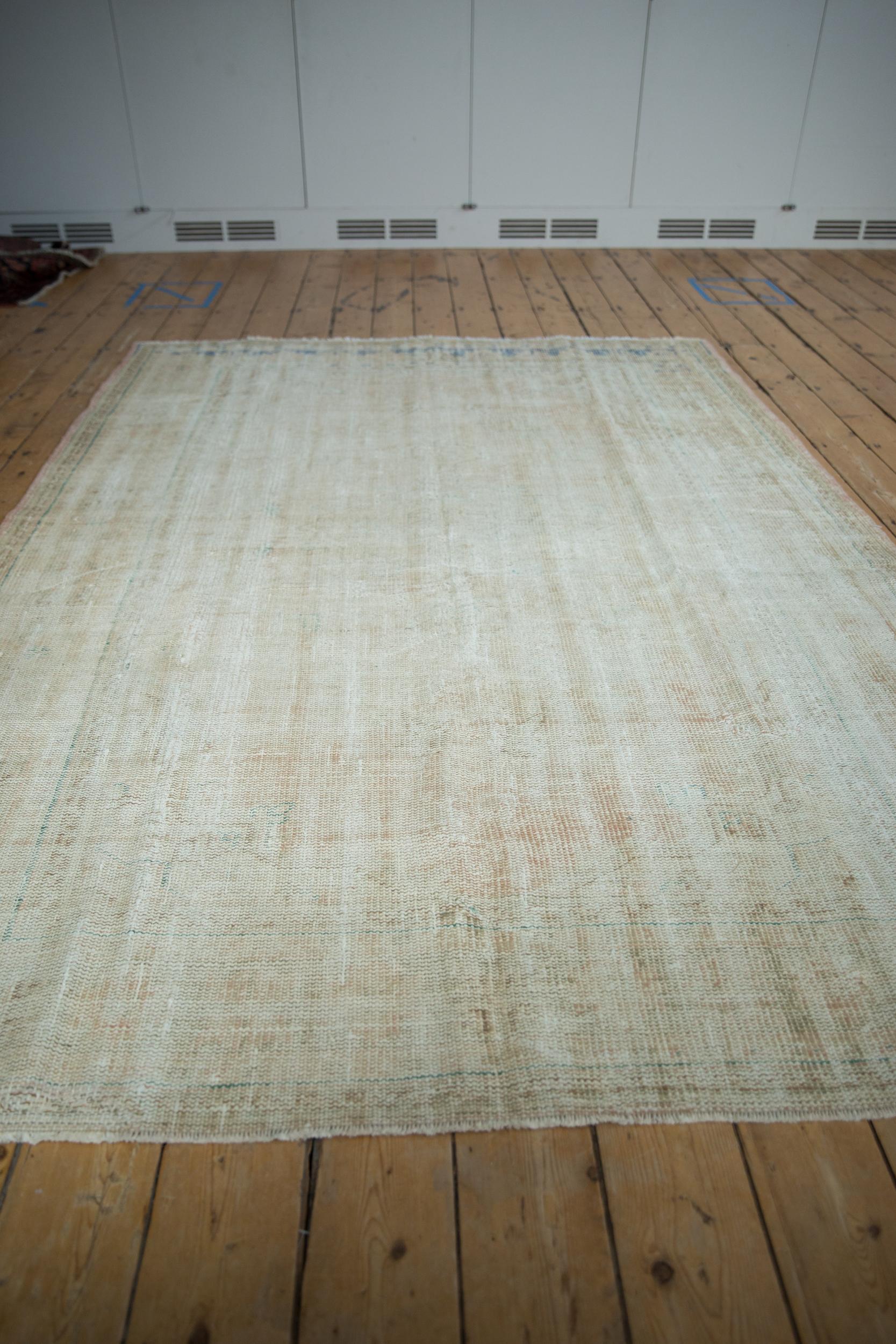 Vintage Distressed Oushak Teppich (Wolle) im Angebot