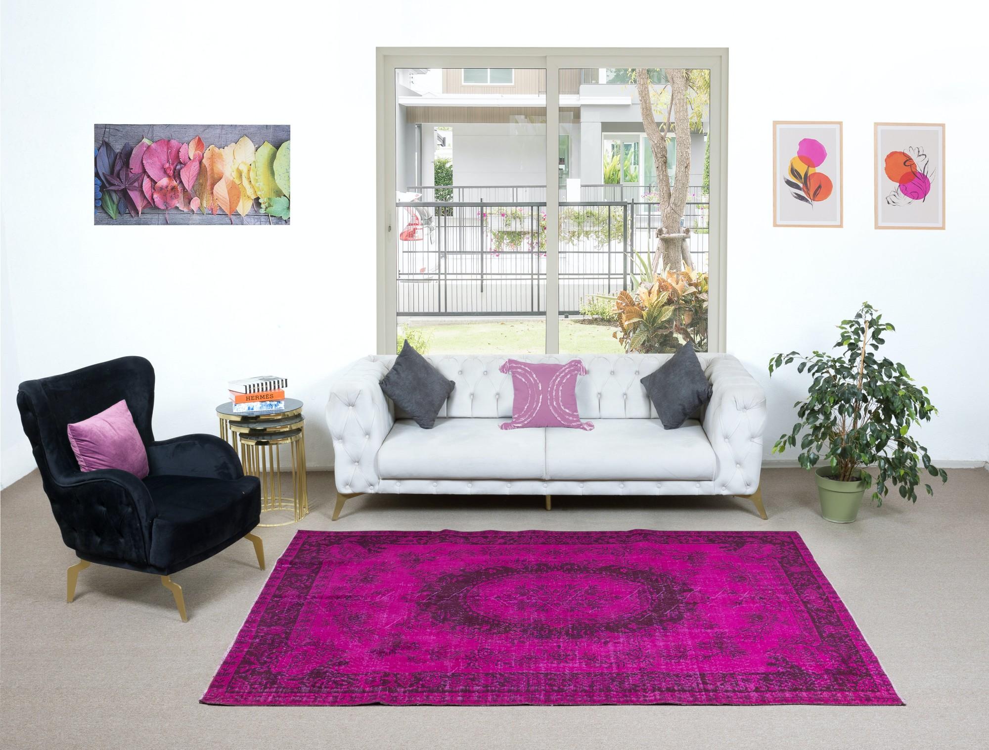 6x8.6 Ft Hot Pink Aubusson inspirierter Teppich für moderne Inneneinrichtung, handgefertigt in der Türkei im Zustand „Gut“ im Angebot in Philadelphia, PA