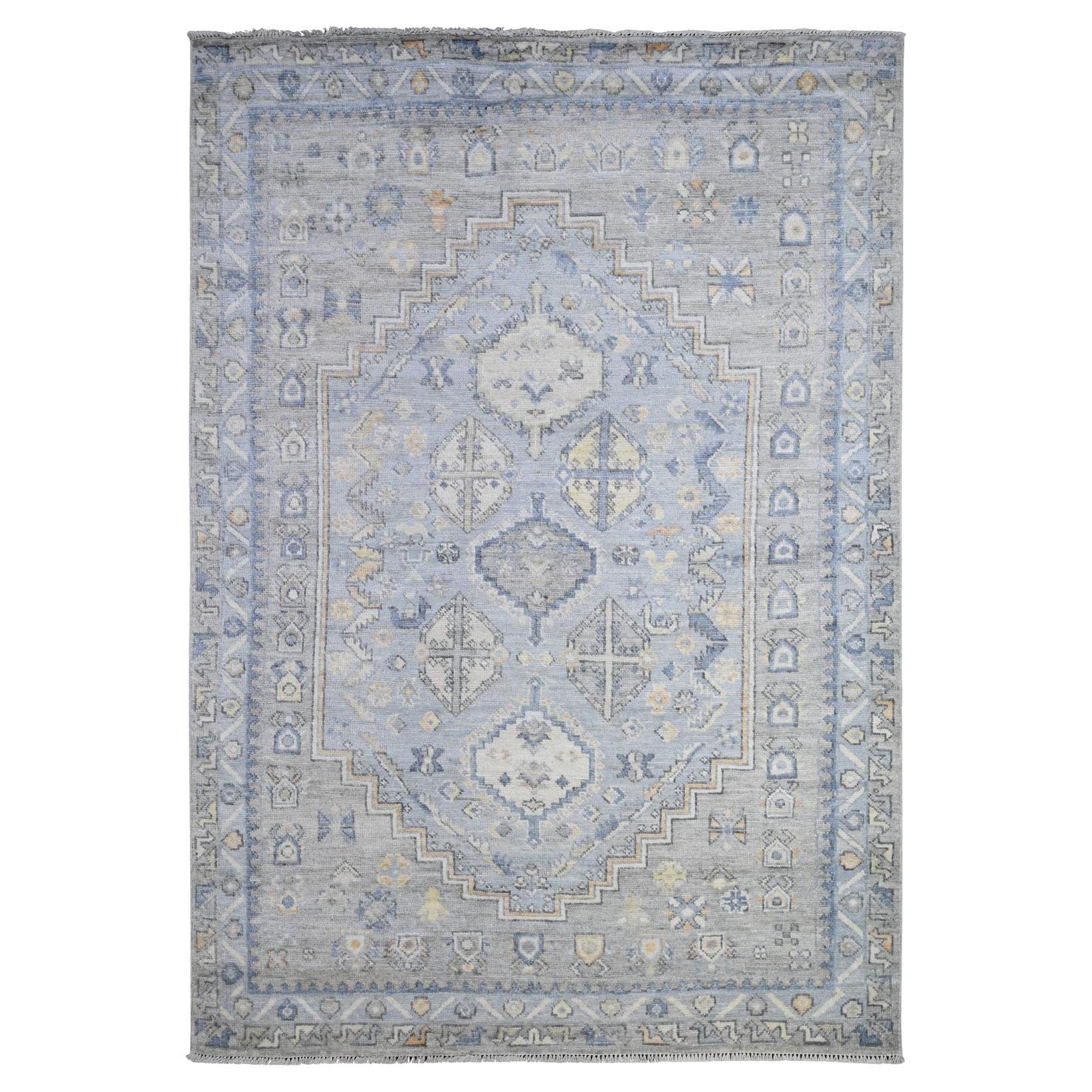 6'x8'6" Silbergrau, Anatolisches Dorf inspiriert weiche Wolle Hand geknüpft Teppich