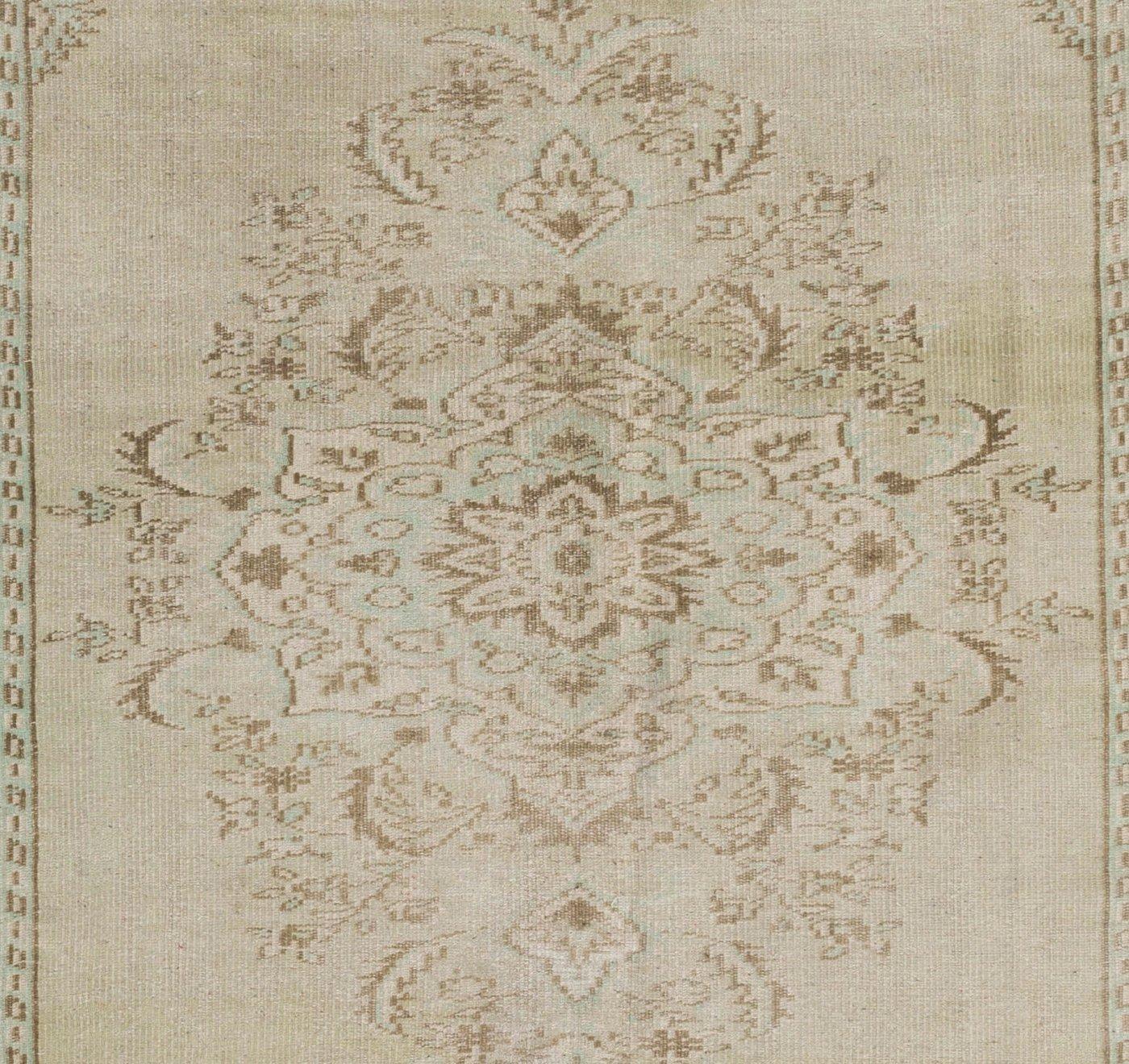 Hand-Knotted 6x8.8 ft Hand-Made Vintage Anatolian Oushak Rug in Neutral Colors For Sale