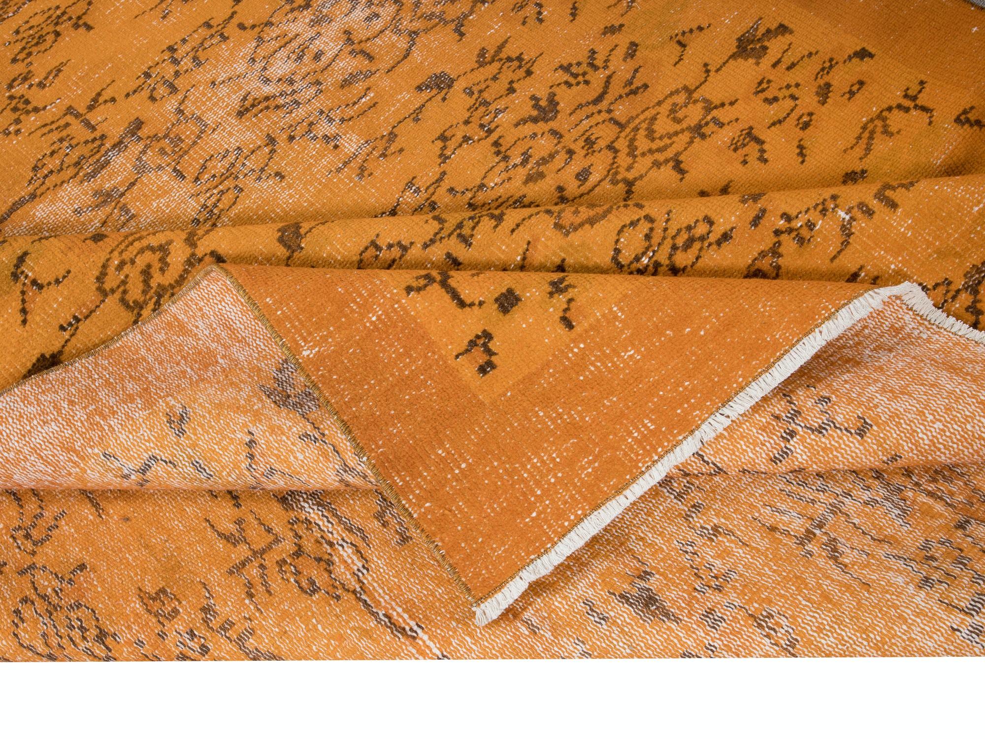 6x8.8 Ft Handgefertigter türkischer Teppich in Orange, ideal für moderne Inneneinrichtung (Türkisch) im Angebot
