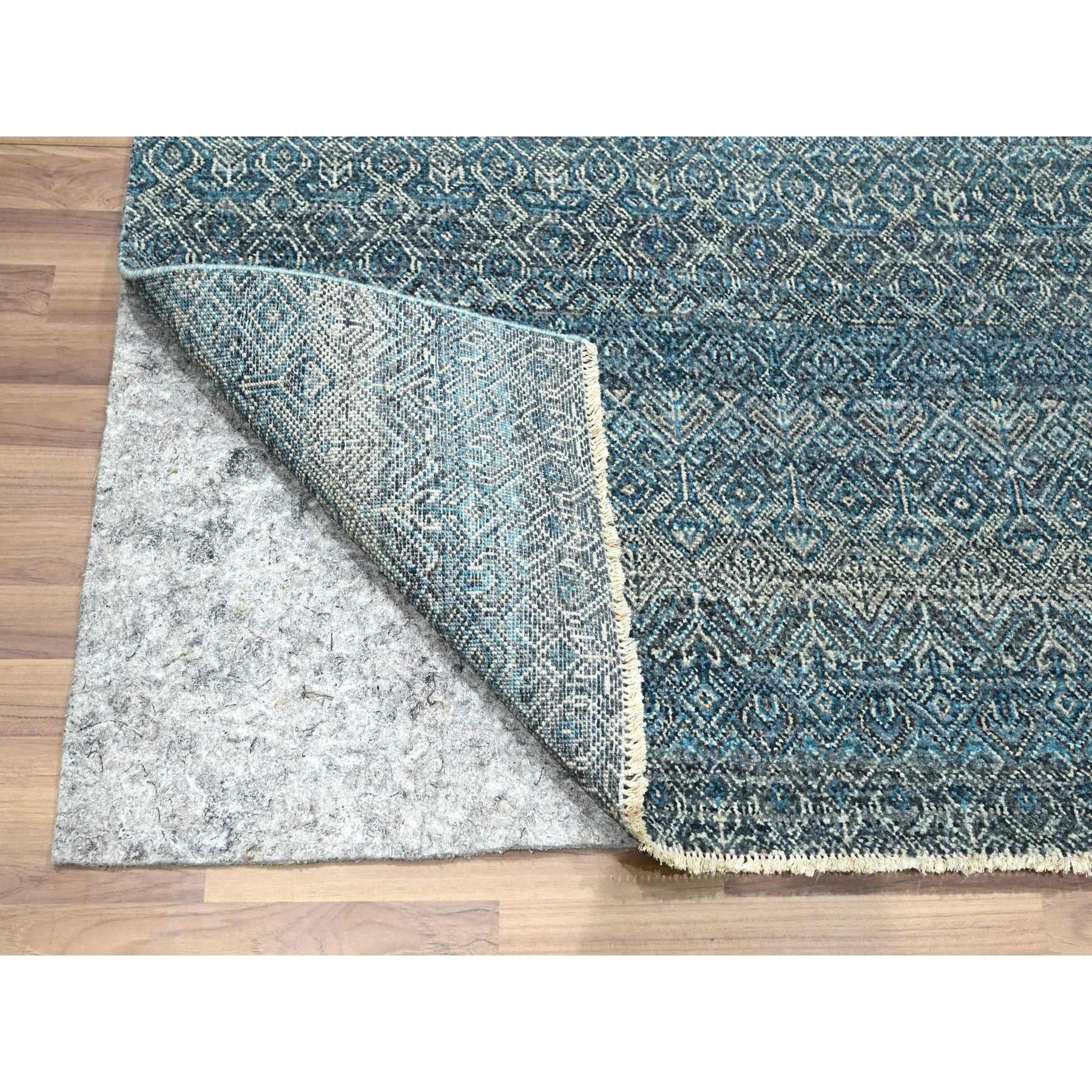 Indian 6'x9' Blue Kohinoor Herat Small Geometric Pattern Hand Knotted Soft Wool Rug For Sale