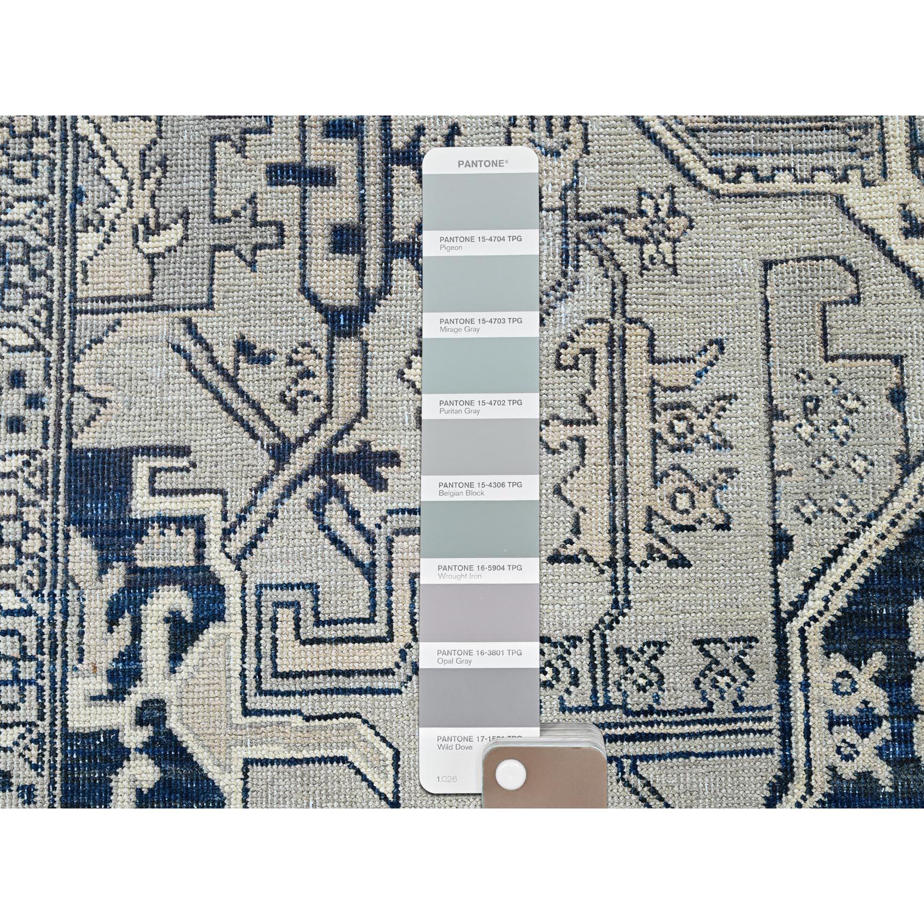 Laine 6'x9' Cloud Gray Serapi Heriz Medallion Design 100% Wool Hand Knotsted Rugs (tapis noué à la main) en vente