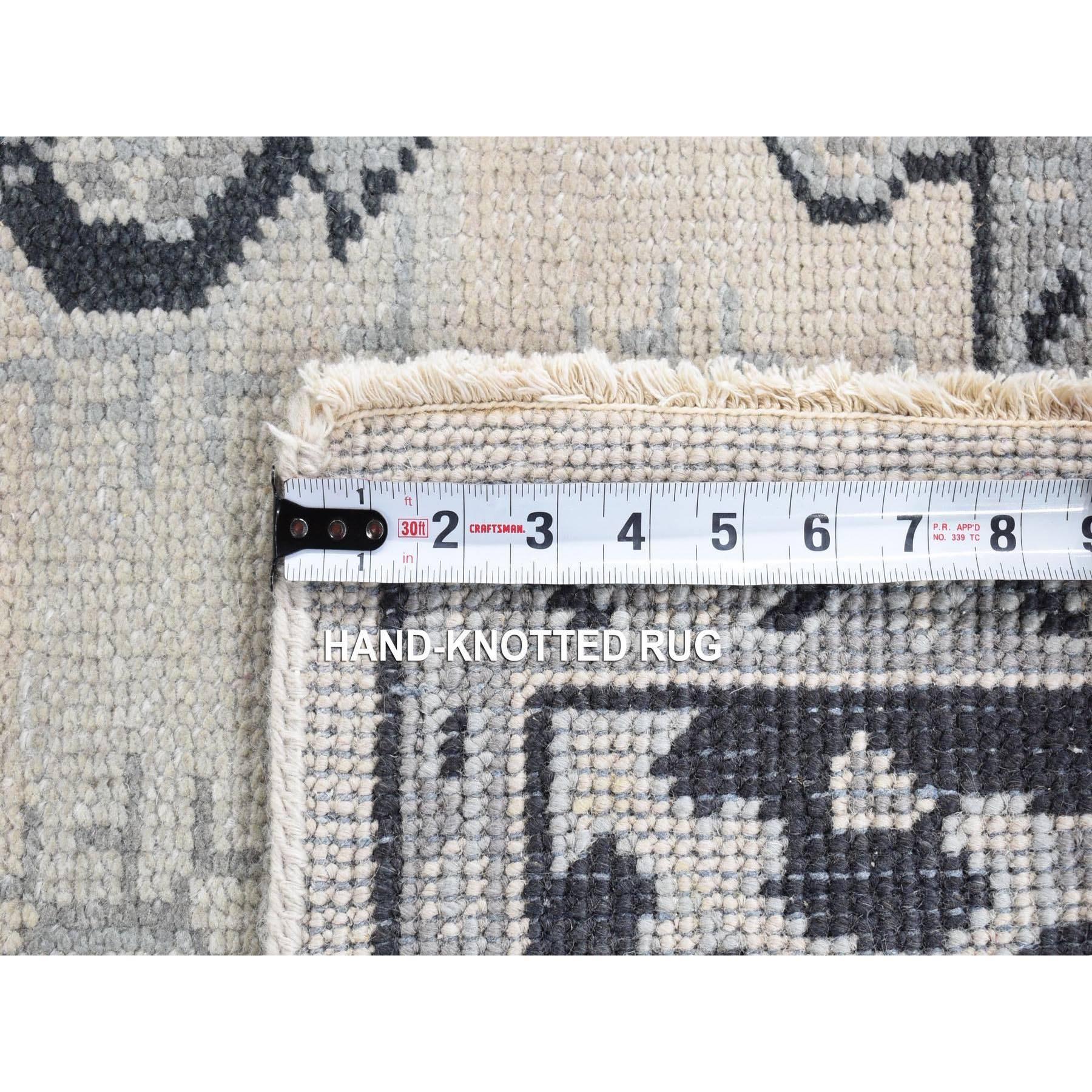 6'x9' Cream Small Intricate Repetitive Design Pure Wool Hand Knotted Rug For Sale 1