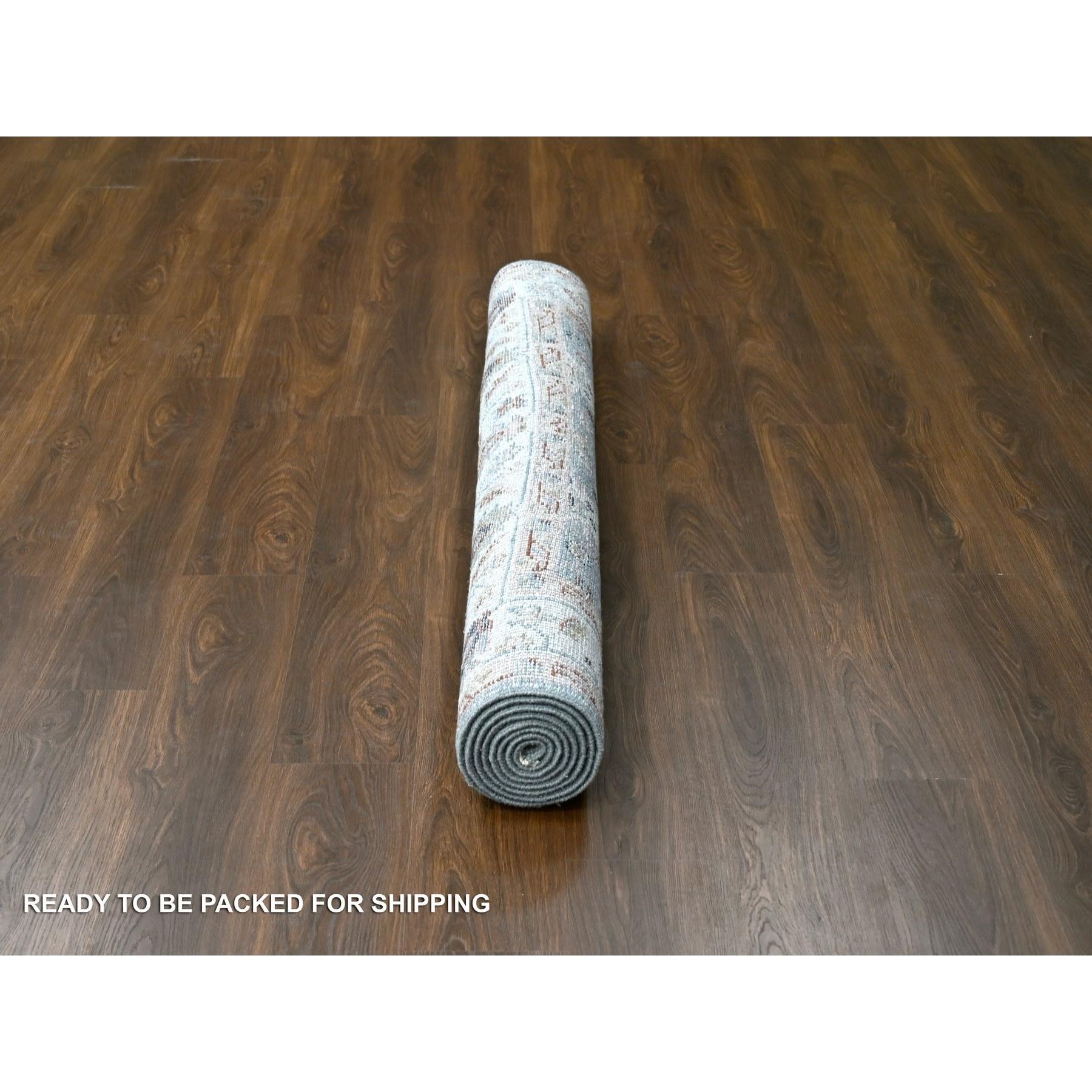 Contemporary 6'x9' Debonair Gray Oushak Design Organic Wool Hand Knotted Oriental Rug For Sale