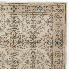 Dekorativer handgefertigter Oushak-Wollteppich in weichen, gedämpften Farben, 6x9 Ft, Vintage