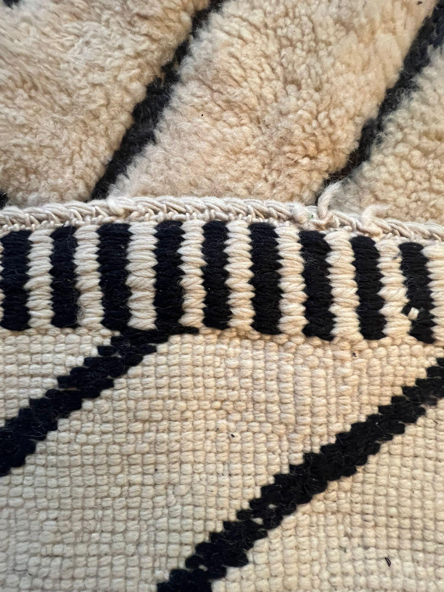 6x9 ft Modern Handmade Moroccan Wool Tulu Rug in Beige, Custom Options Available For Sale 5