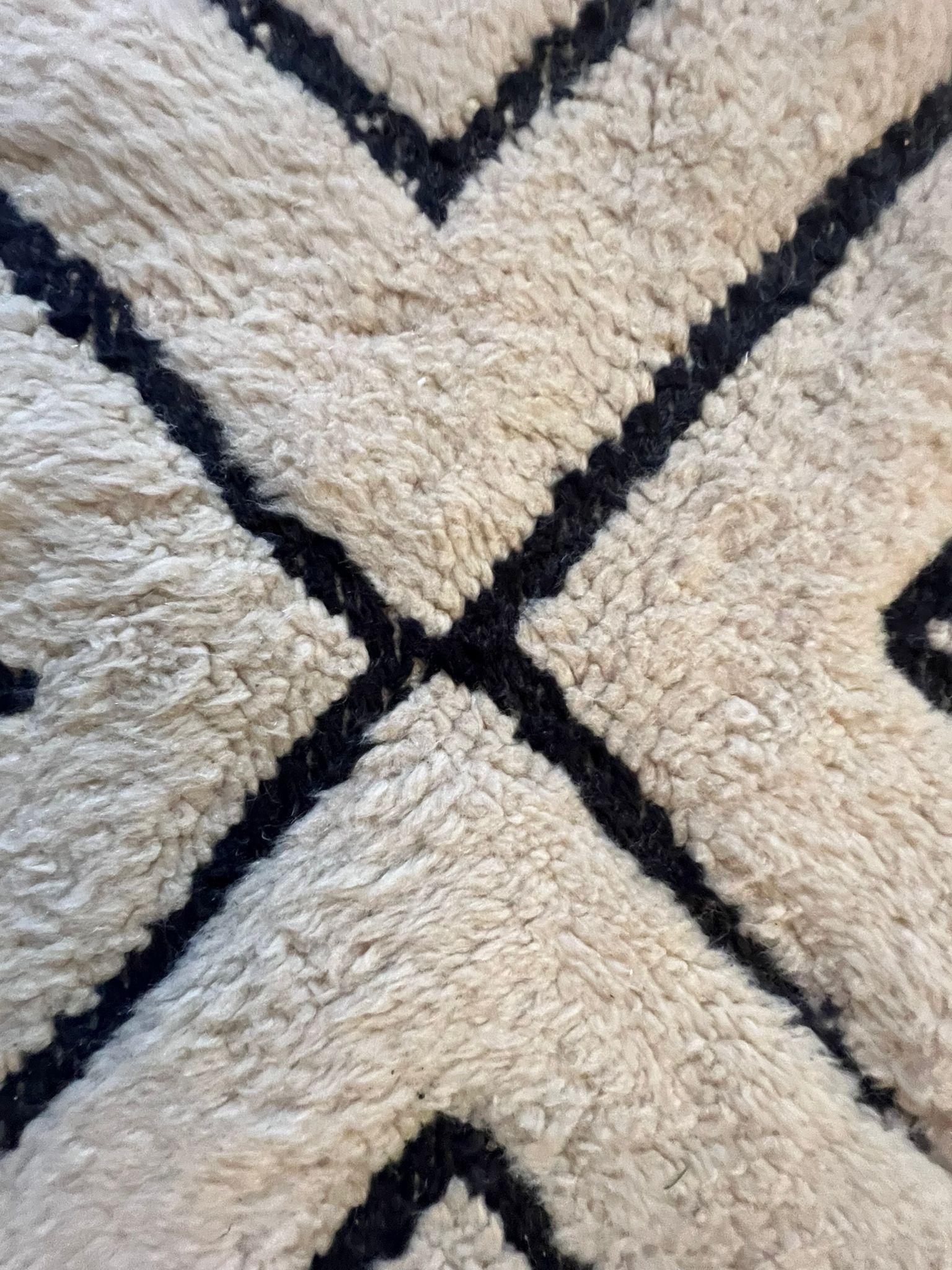 6x9 ft Modern Handmade Moroccan Wool Tulu Rug in Beige, Custom Options Available For Sale 3