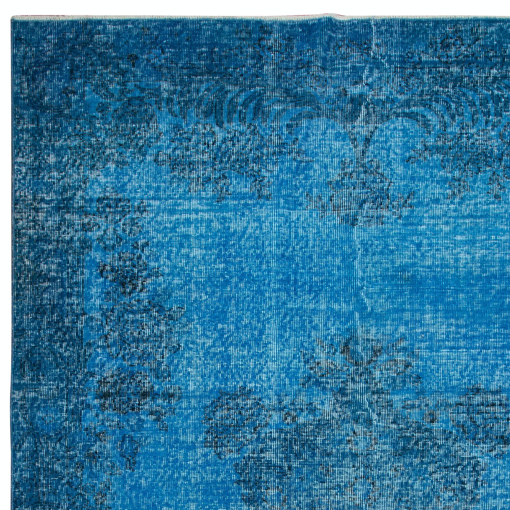Hand-Knotted 6x9 Ft Ocean Blue Handmade Turkish Rug for Living Room, Bedroom, Dining Room For Sale