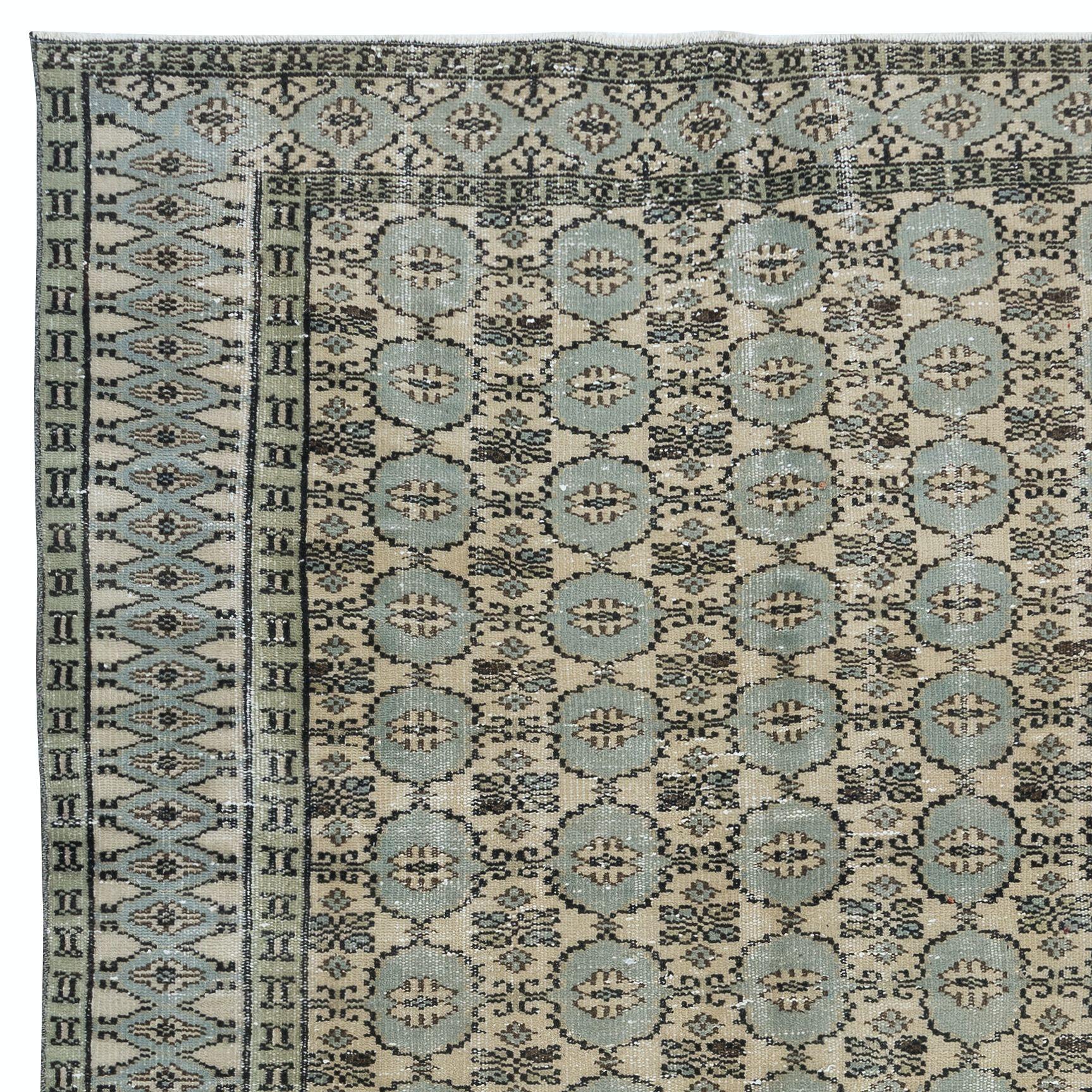 6x9 Ft handgefertigter Anatolischer Oushak-Teppich im Vintage-Stil für Landhaus- und Rustikales Dekor (Handgewebt) im Angebot