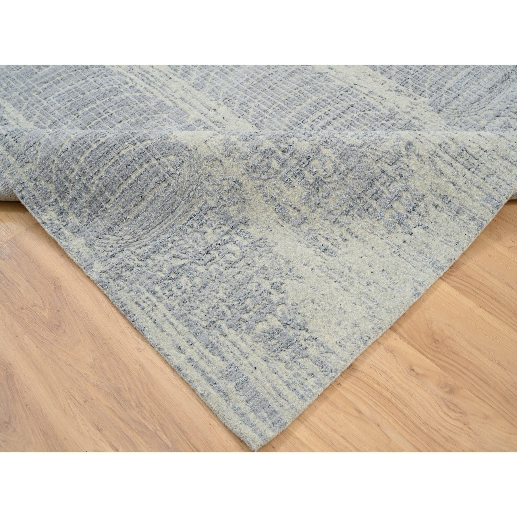 XXIe siècle et contemporain 6'x9' Gris, Jacquard tissé à la main, laine et soie végétale, tapis en vente