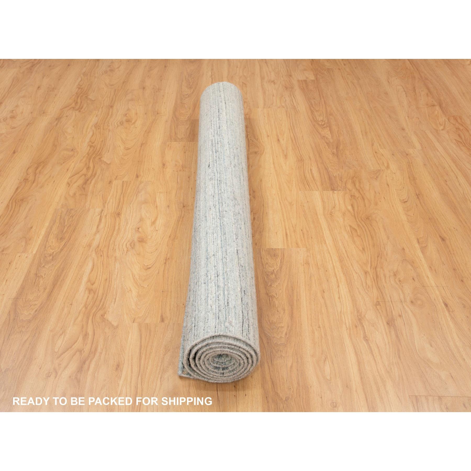 6'x9' Green Variegated Text Design Hand Loomed Pure Wool Modern Oriental Rug For Sale 4