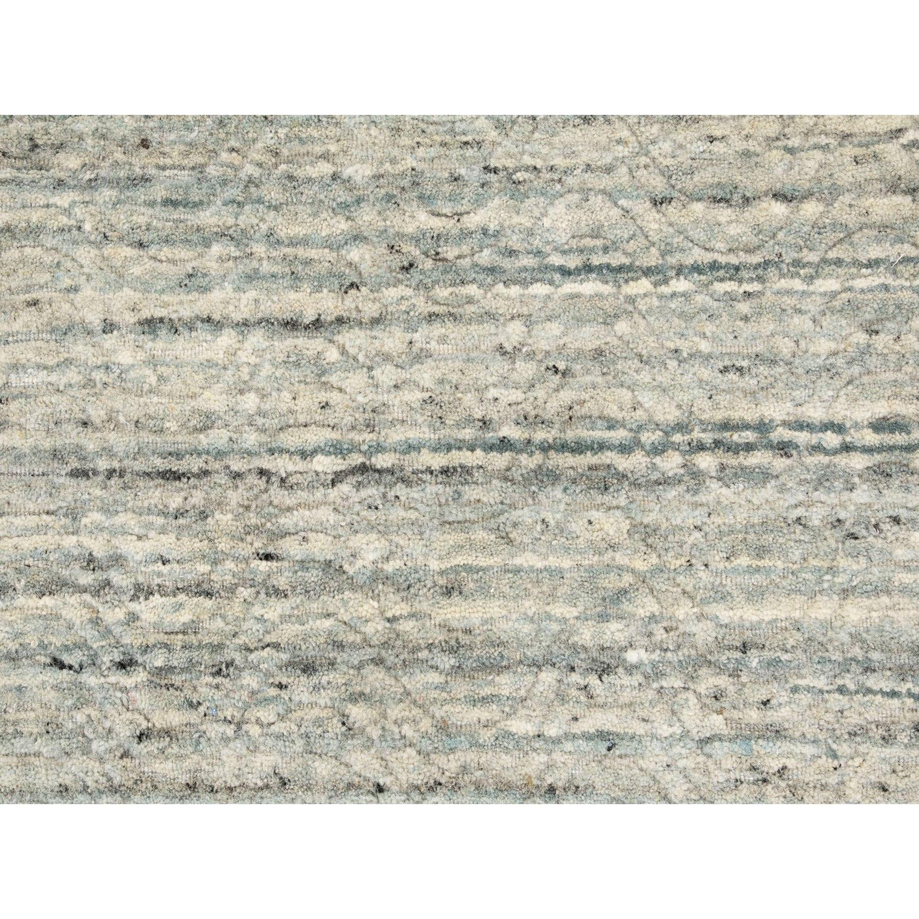 6'x9' Green Variegated Text Design Hand Loomed Pure Wool Modern Oriental Rug For Sale 3