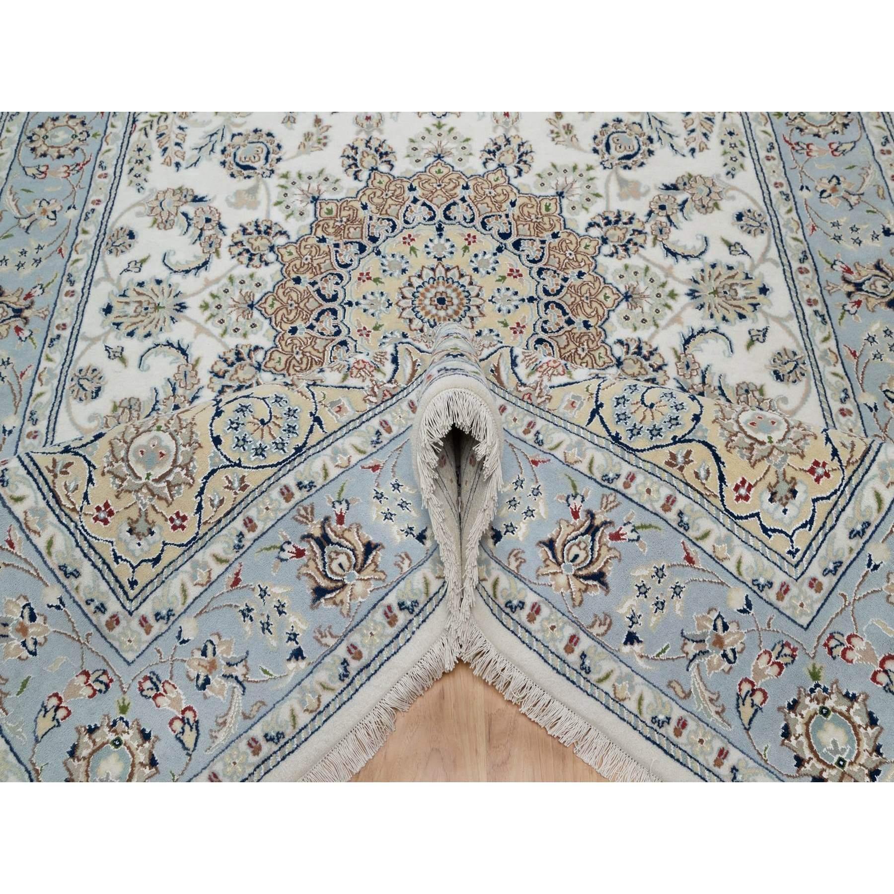 Hand-Knotted 6'x9' Ivory 250 KPSI Nain Flower Design Hand Knotted Wool and Silk Soft Rug For Sale