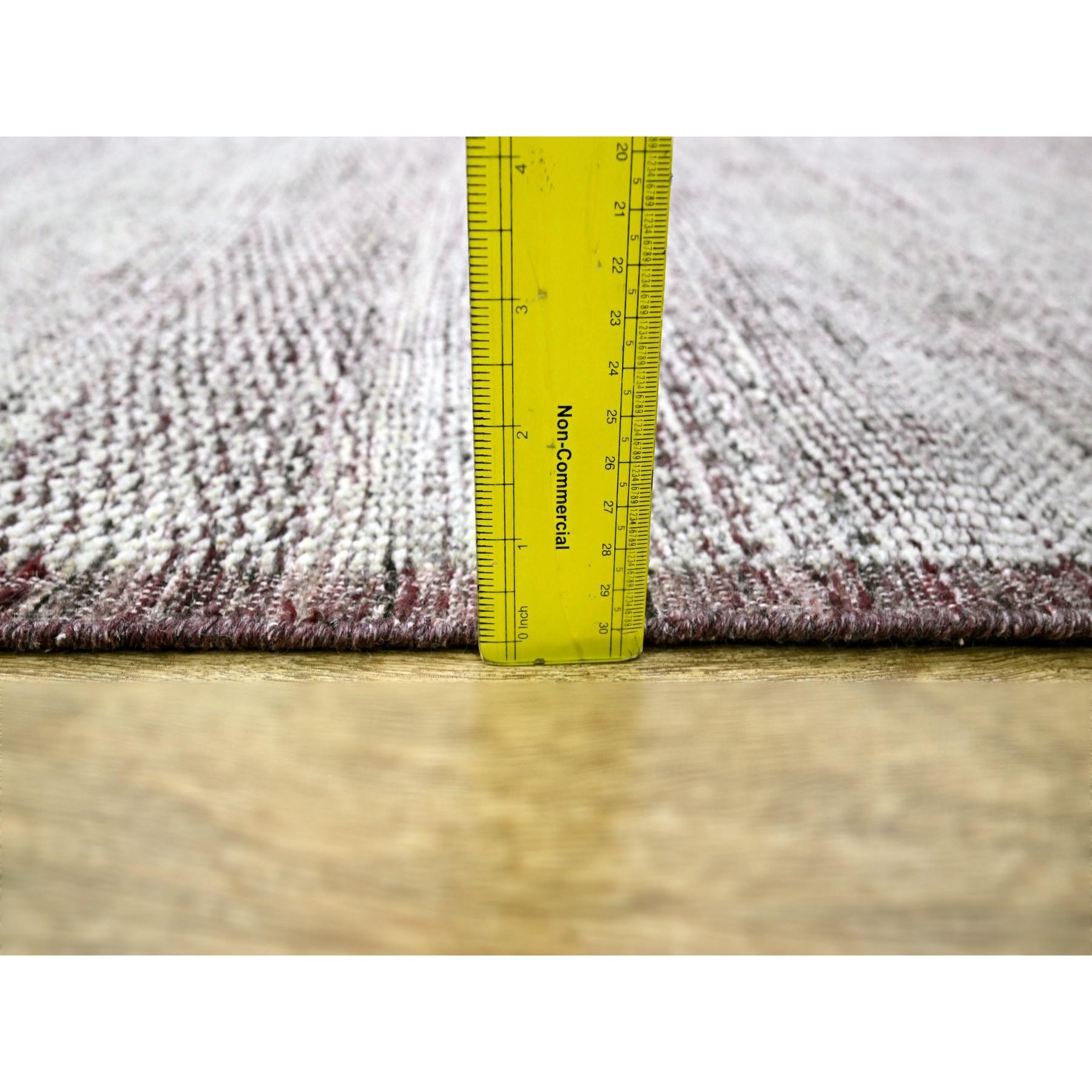 6'x9' Roter & weißer handgeknüpfter orientalischer Teppich aus reiner Wolle mit oxidiertem Grasdesign im Angebot 3