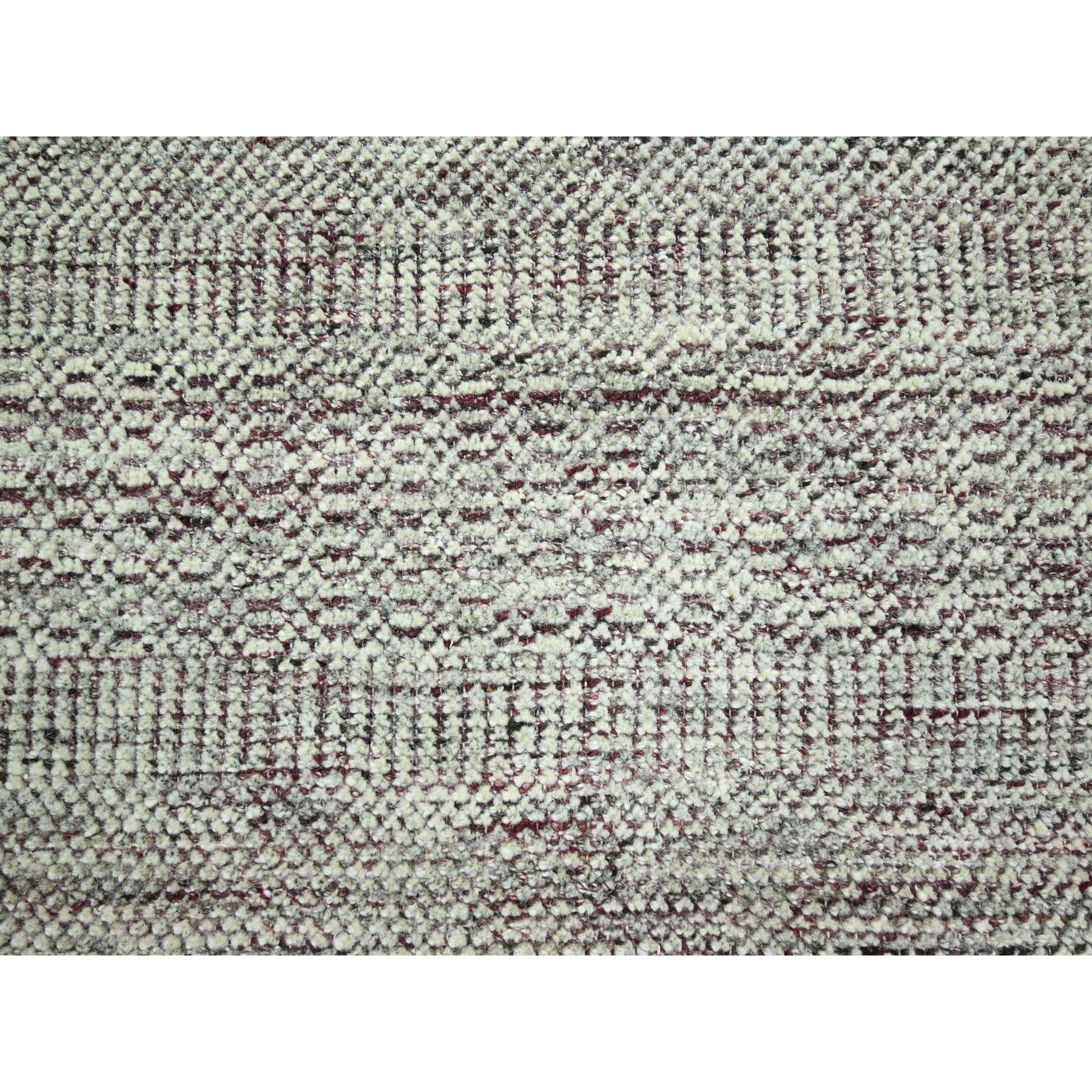 6'x9' Roter & weißer handgeknüpfter orientalischer Teppich aus reiner Wolle mit oxidiertem Grasdesign im Angebot 1