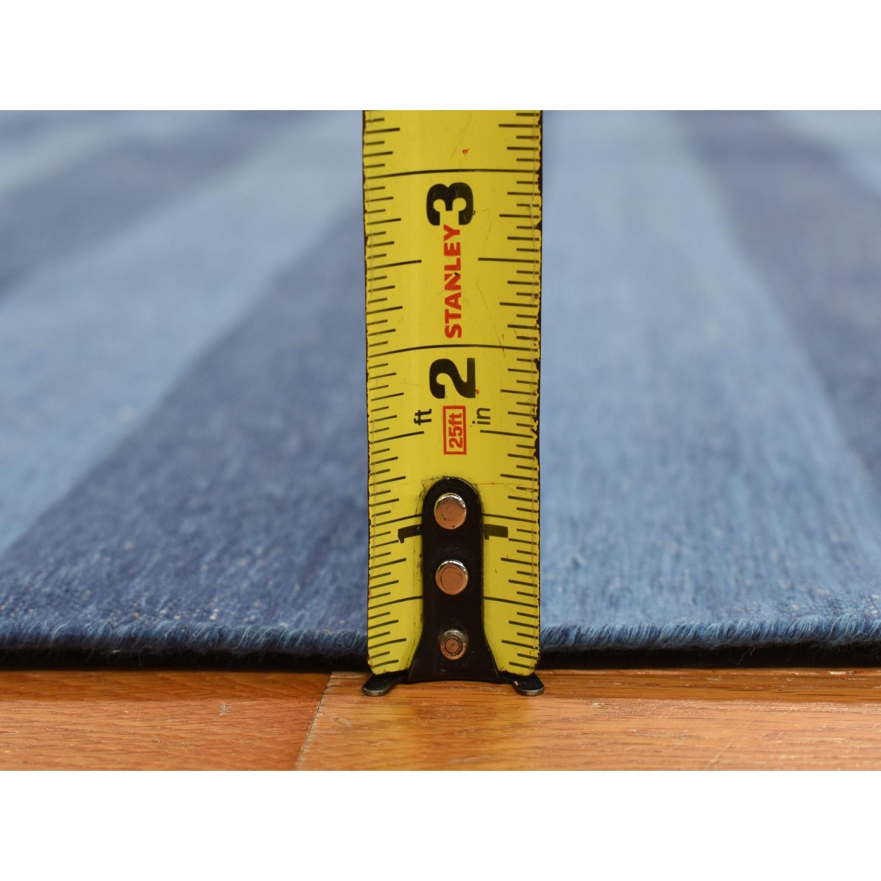 Tappeto blu scuro in puro cotone Durie Kilim a trama piatta tessuto a mano 6'x9 in vendita 2