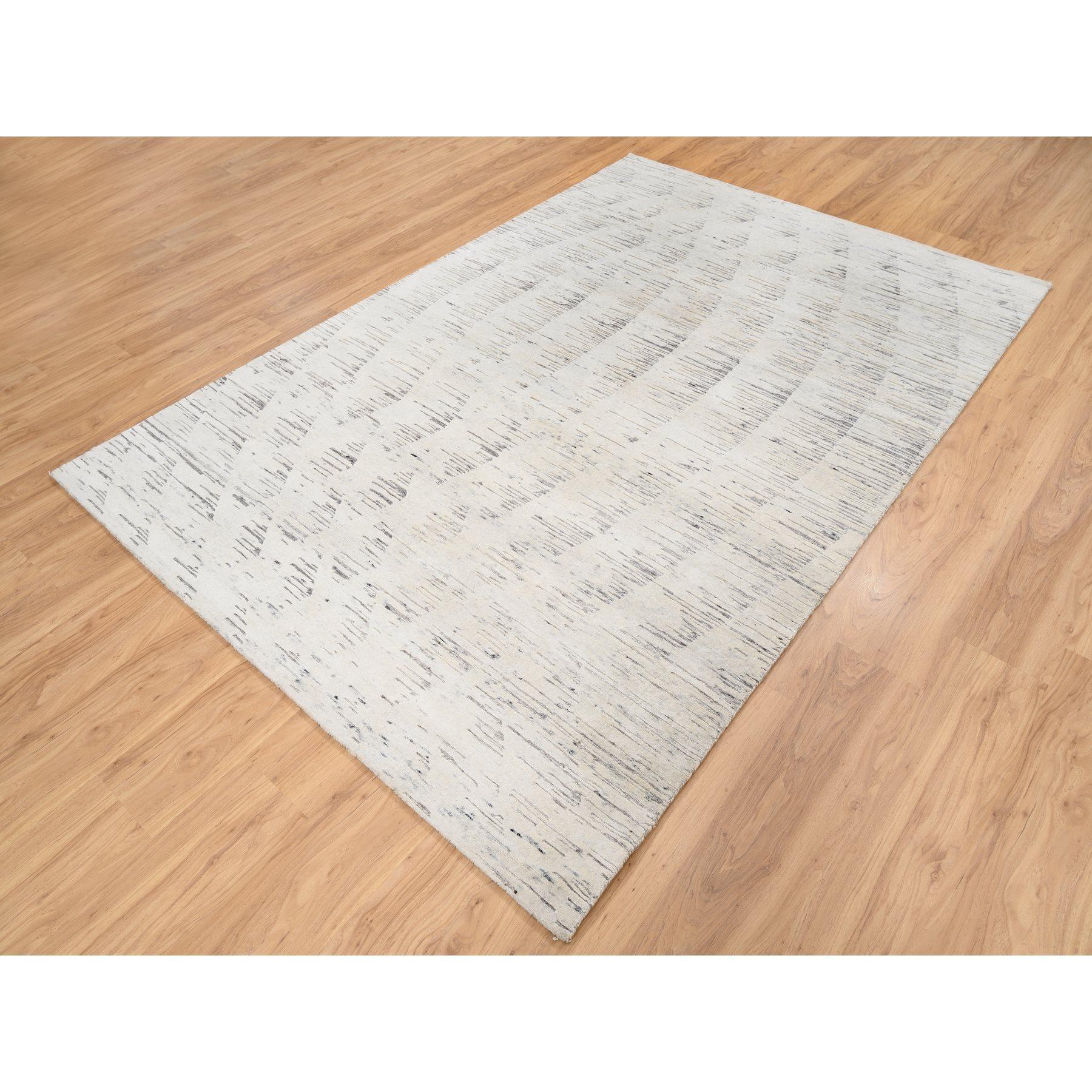 Indiano 6'x9' Tappeto orientale non colorato in lana naturale avorio tono su tono annodato a mano in vendita