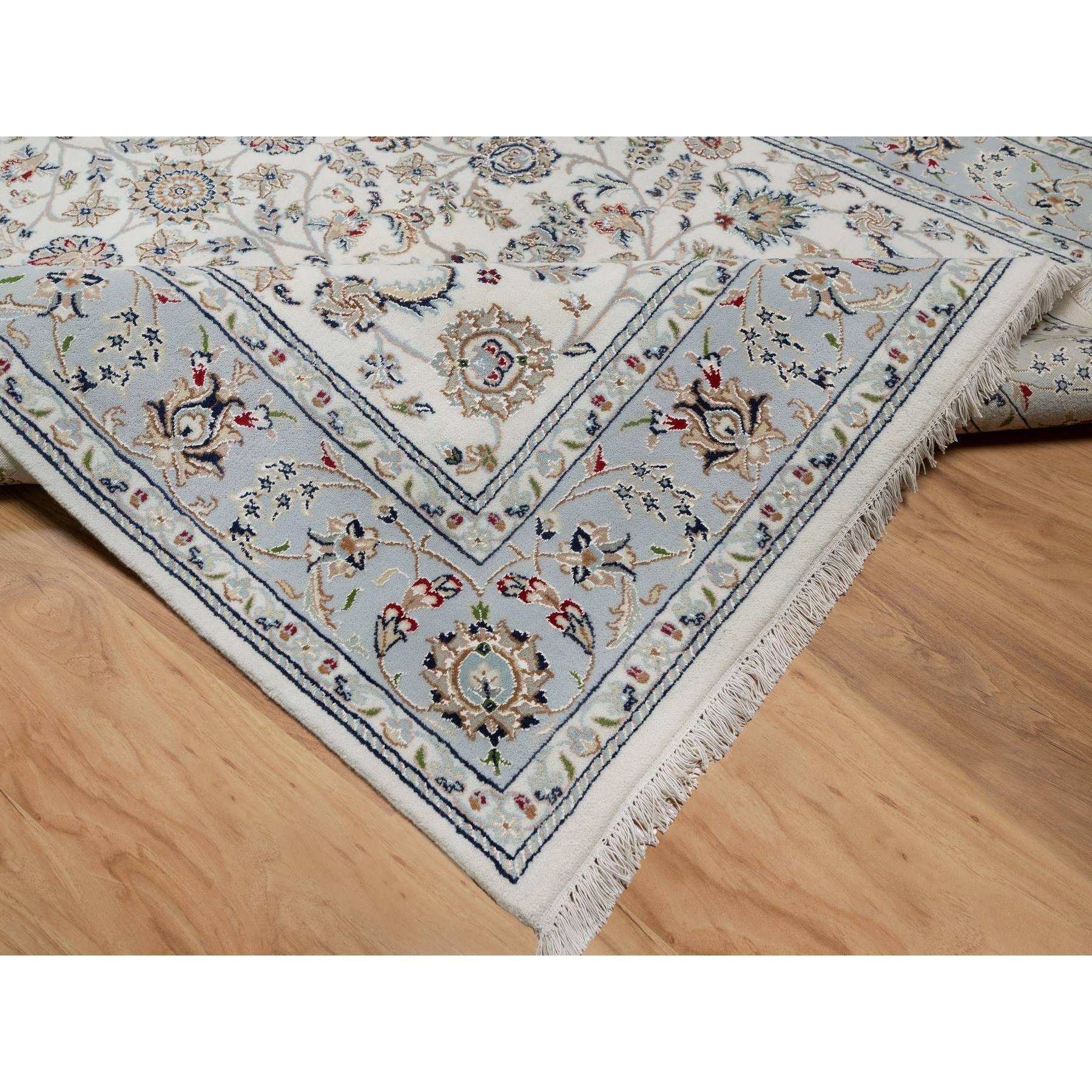 Contemporary 6'x9' White Nain with All Over Flower Design Wool and Silk Hand Knotted Rug For Sale