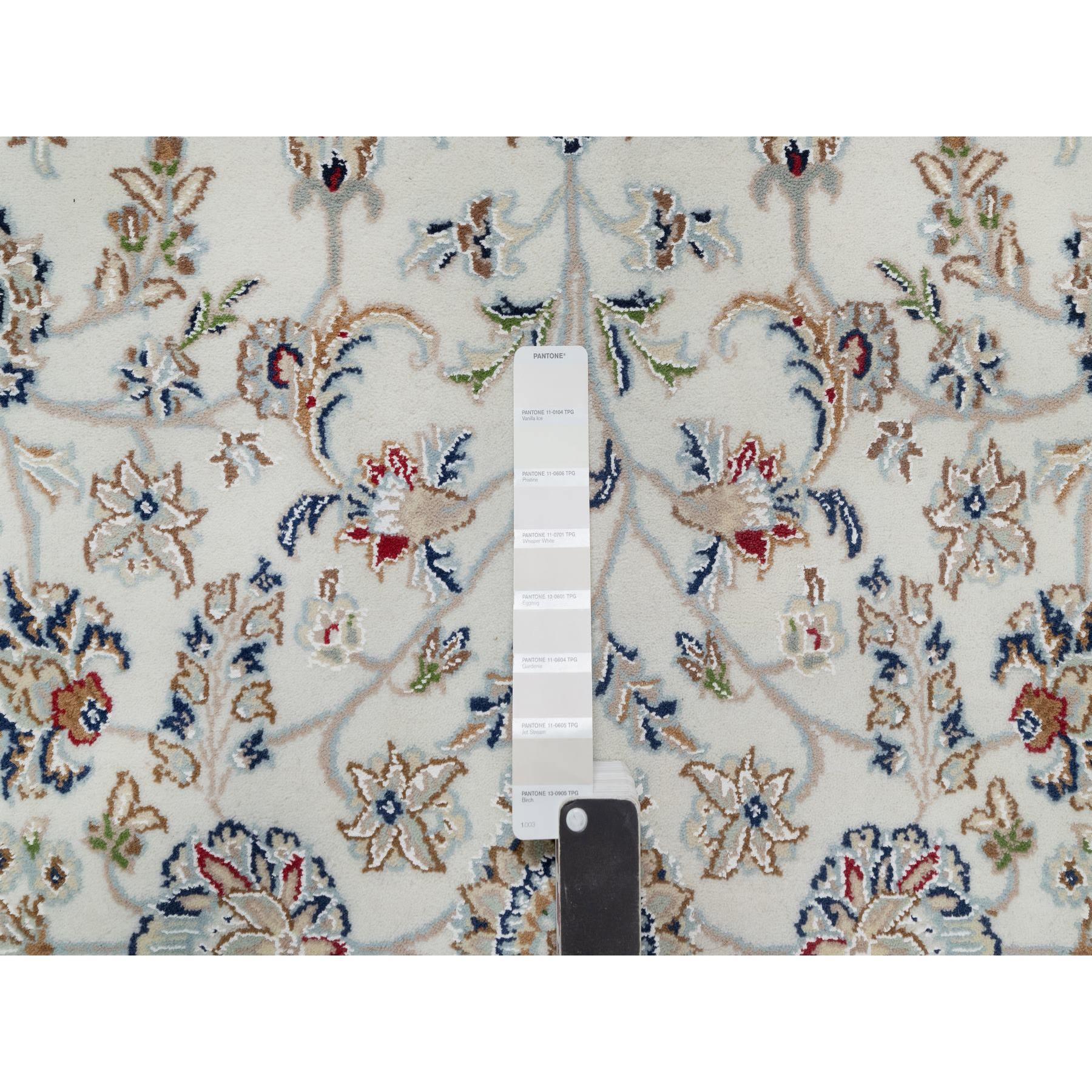 6'x9' White Nain with All Over Flower Design Wool and Silk Hand Knotted Rug For Sale 1