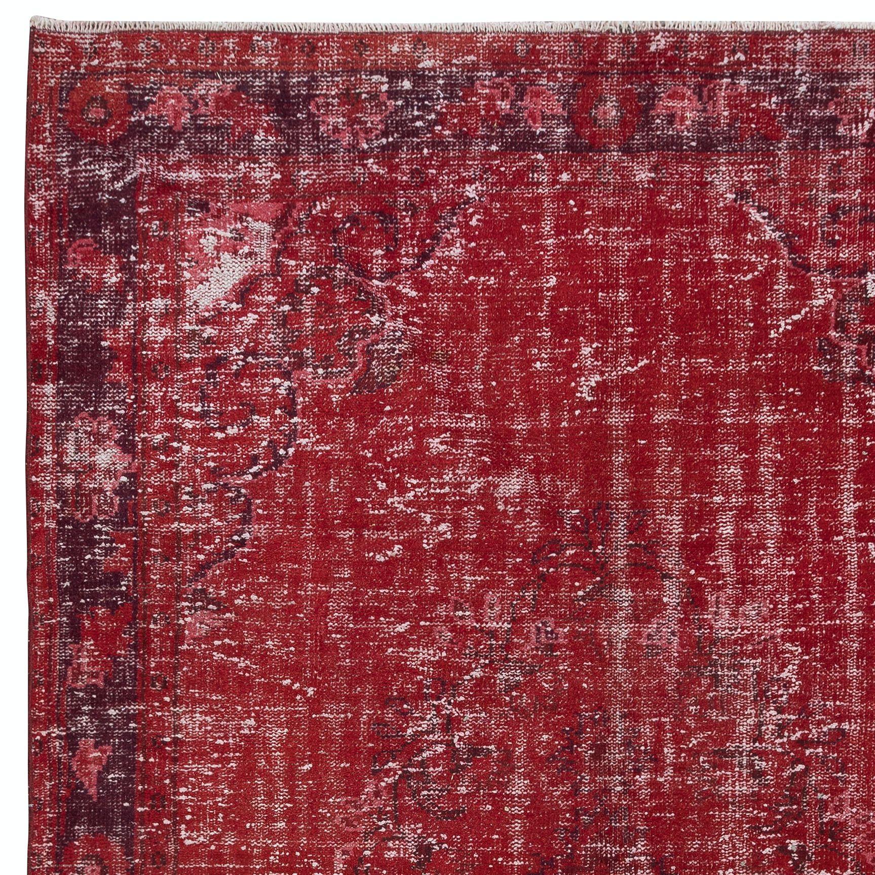 Hand-Woven 6x9.2 Ft Contemporary Handmade Turkish Red Area Rug with Shabby Chic Style For Sale