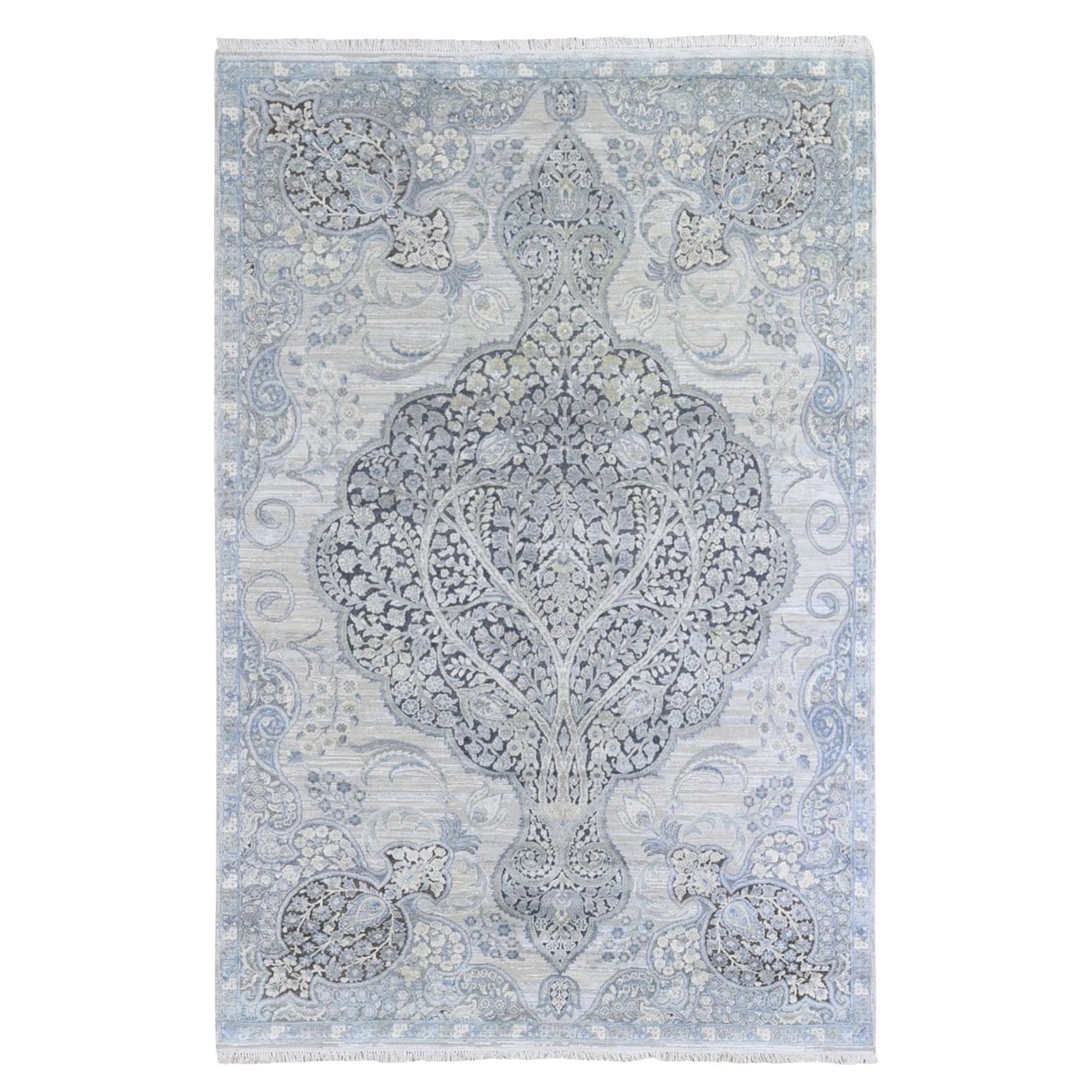 6'x9'2" Elfenbeinfarbener handgeknüpfter Teppich aus strukturierter Wolle mit Lebensbaum- Meditationsdesign aus Seide