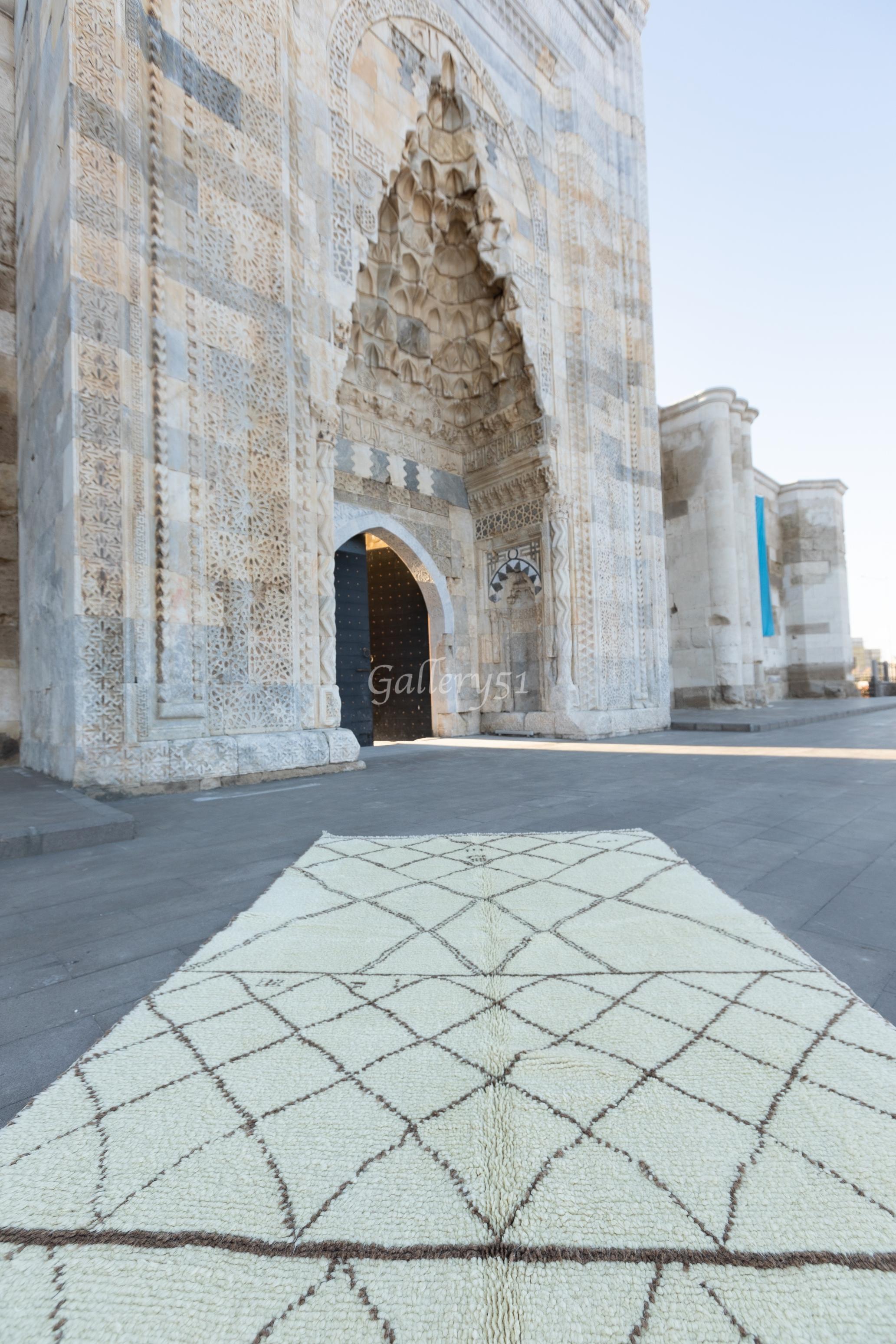 6x9,4 Fuß Marokkanischer Berber Tulu-Teppich aus natürlicher Wolle. Kundenspezifische Optionen verfügbar im Angebot 4