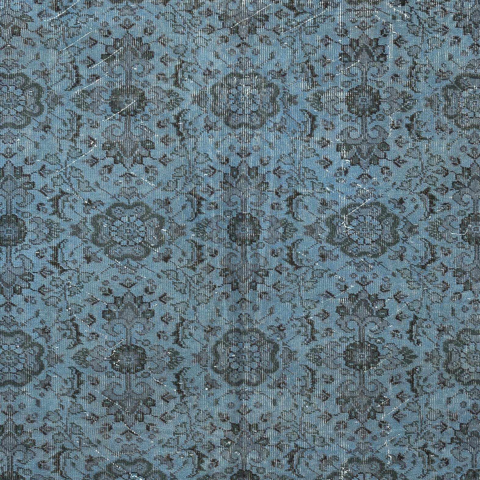 Mid-20th Century 6x9.4 Ft Vintage Handmade Turkish Wool Area Rug dyed in Blue 4 Modern Interiors For Sale