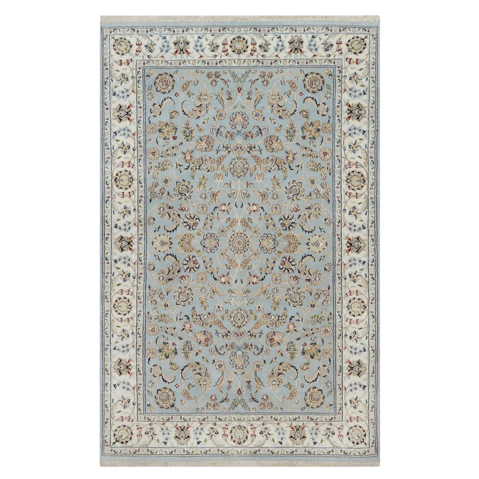 6
x9
4" Hellblauer Nain All Over Design Wolle 
Seide Handgeknüpfter Orientteppich im Angebot