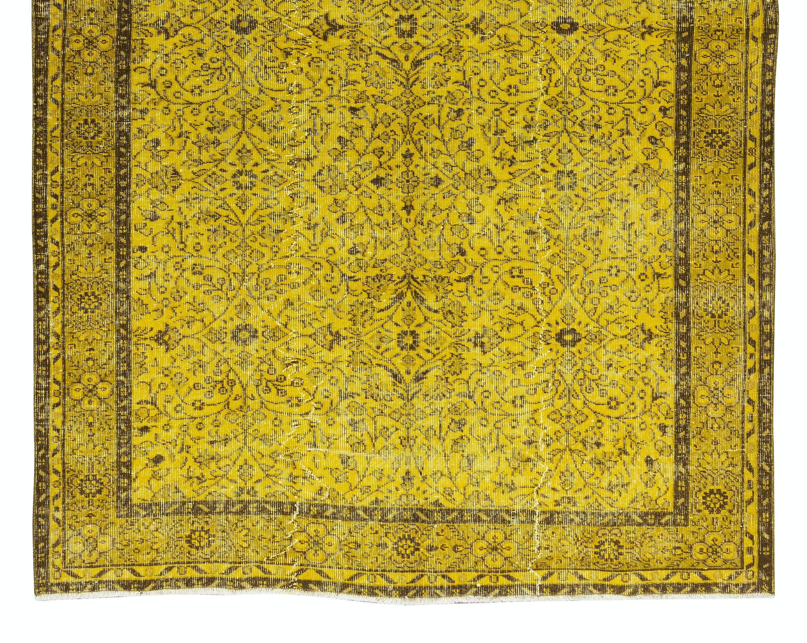 6x9.5 ft Contemporary Handmade Turkish Rug, Yellow Vintage Carpet In Good Condition For Sale In Philadelphia, PA
