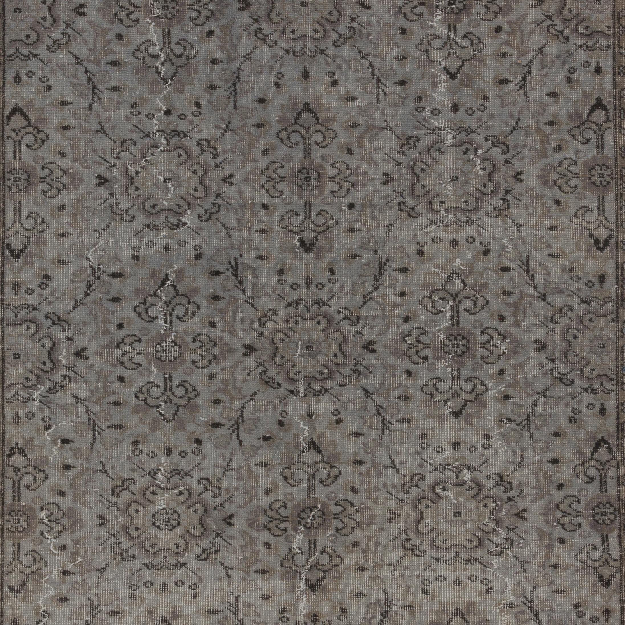 20th Century 6x9.5 Ft Modern Hand-Knotted Turkish Wool Area Rug in Bluish-Gray Color For Sale