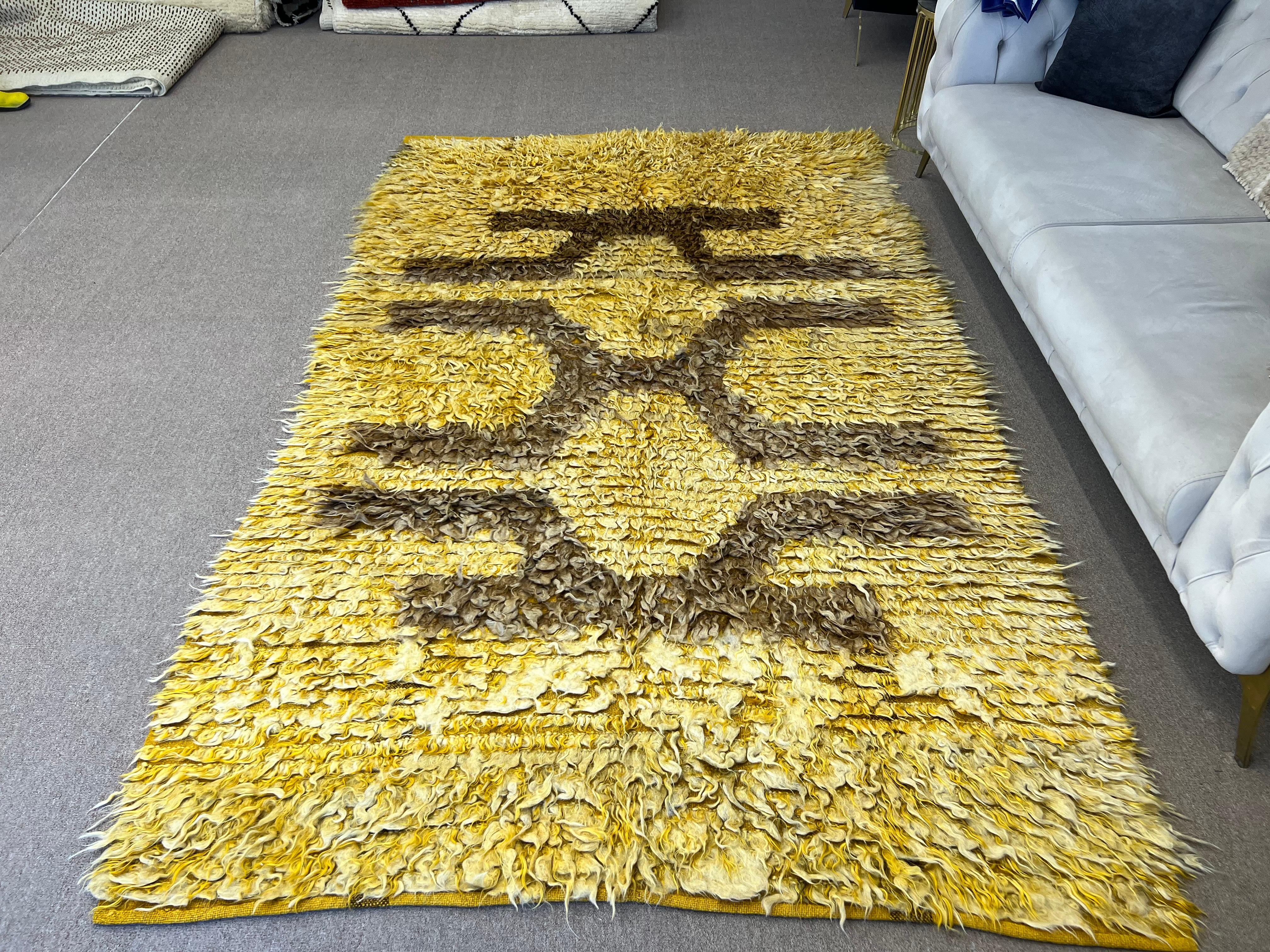 Laine Tapis anatolien 